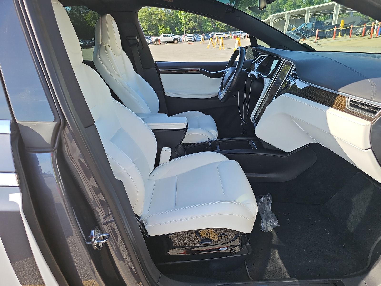 2016 Tesla Model X 90D AWD