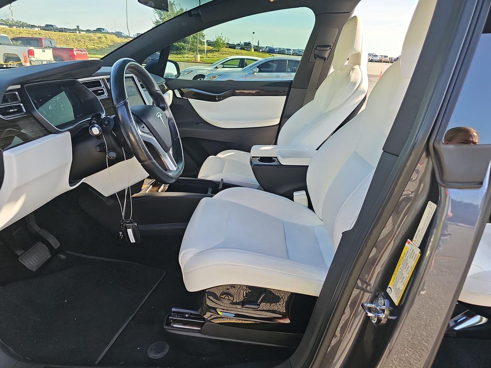 2016 Tesla Model X 90D AWD