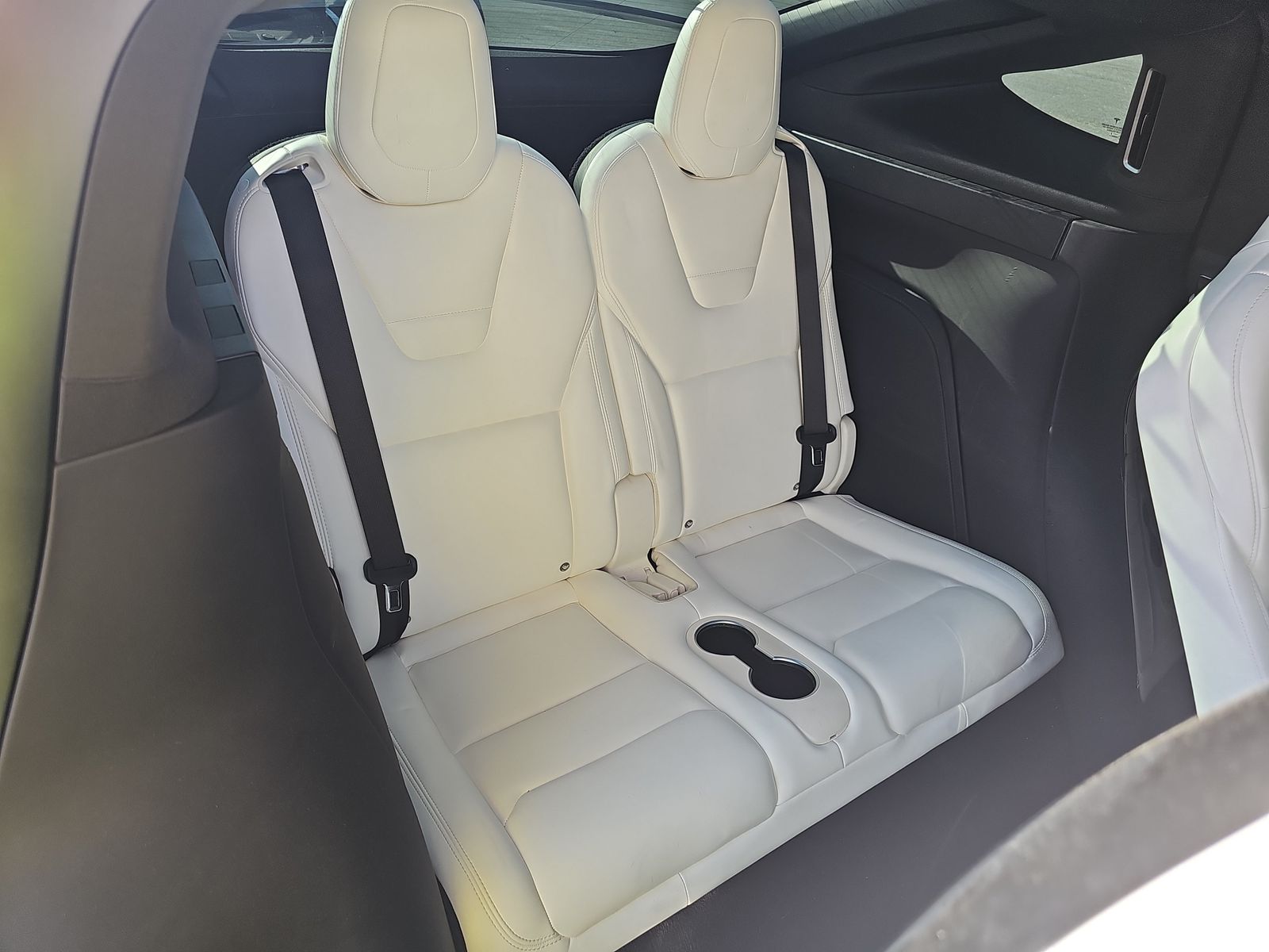 2016 Tesla Model X 90D AWD
