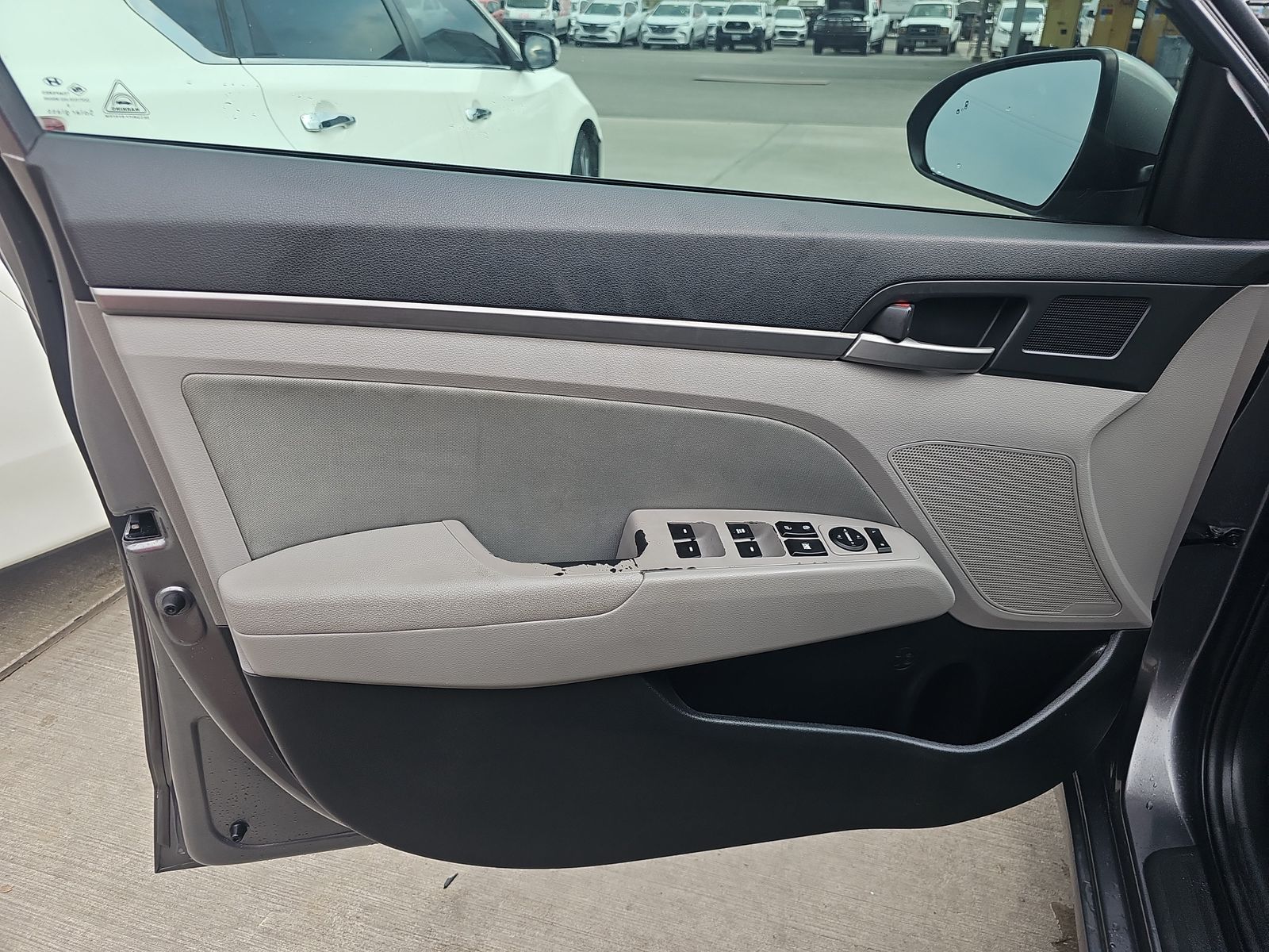 2018 Hyundai Elantra SEL FWD