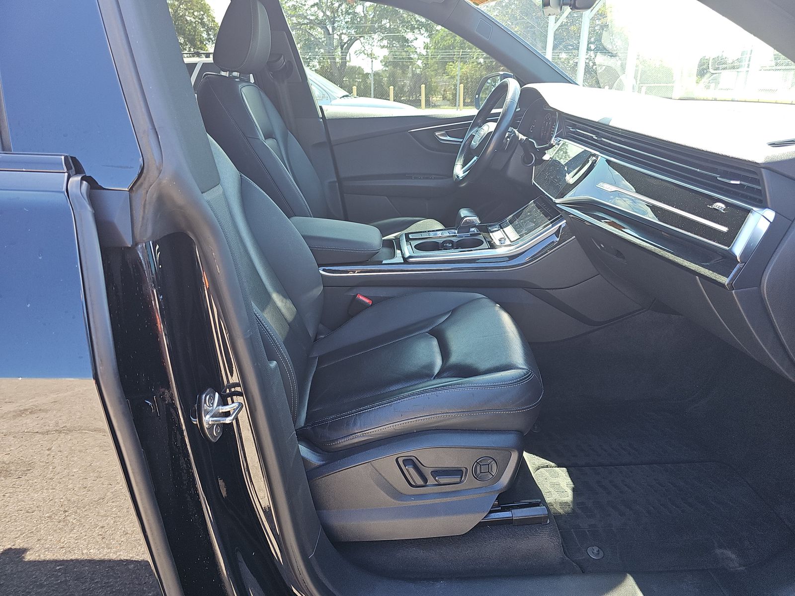 2019 Audi Q8 Premium Plus AWD