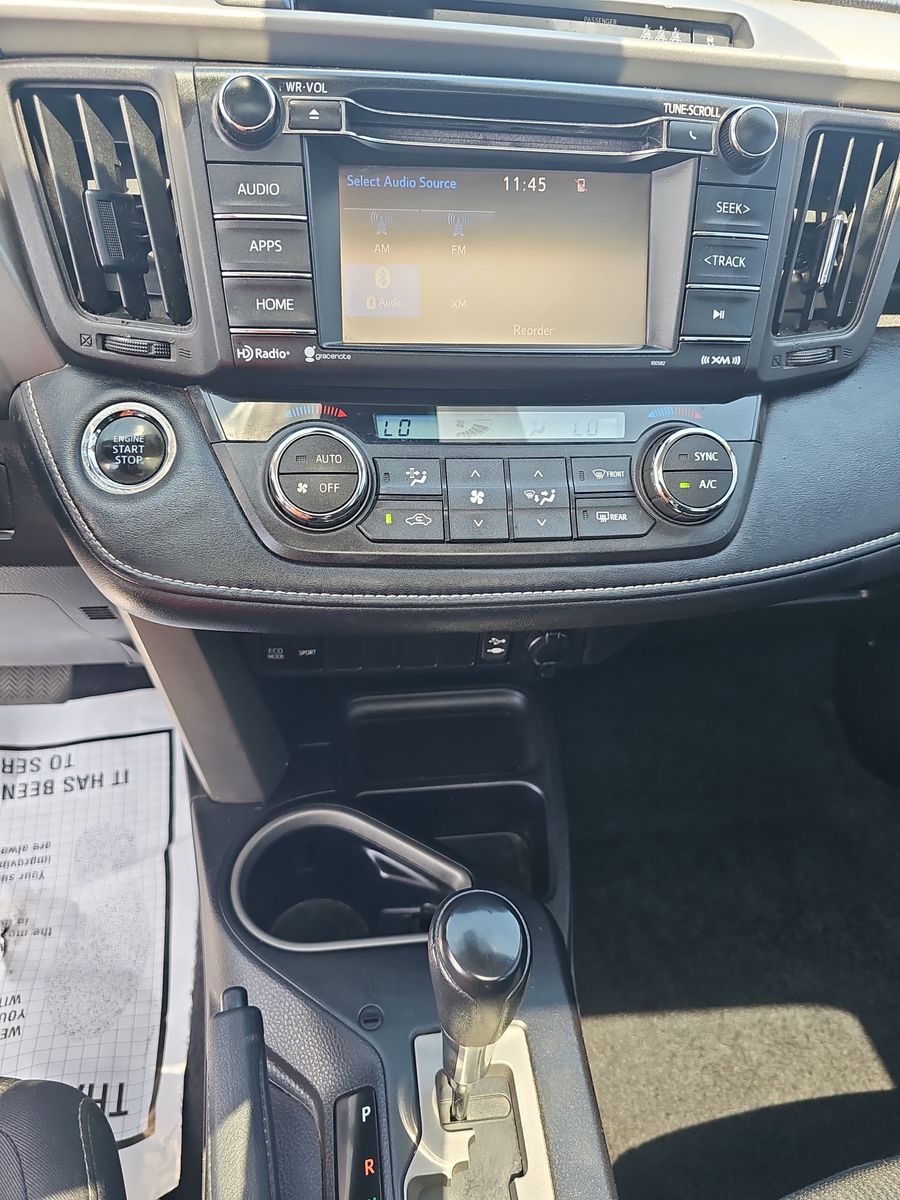 2017 Toyota RAV4 XLE FWD