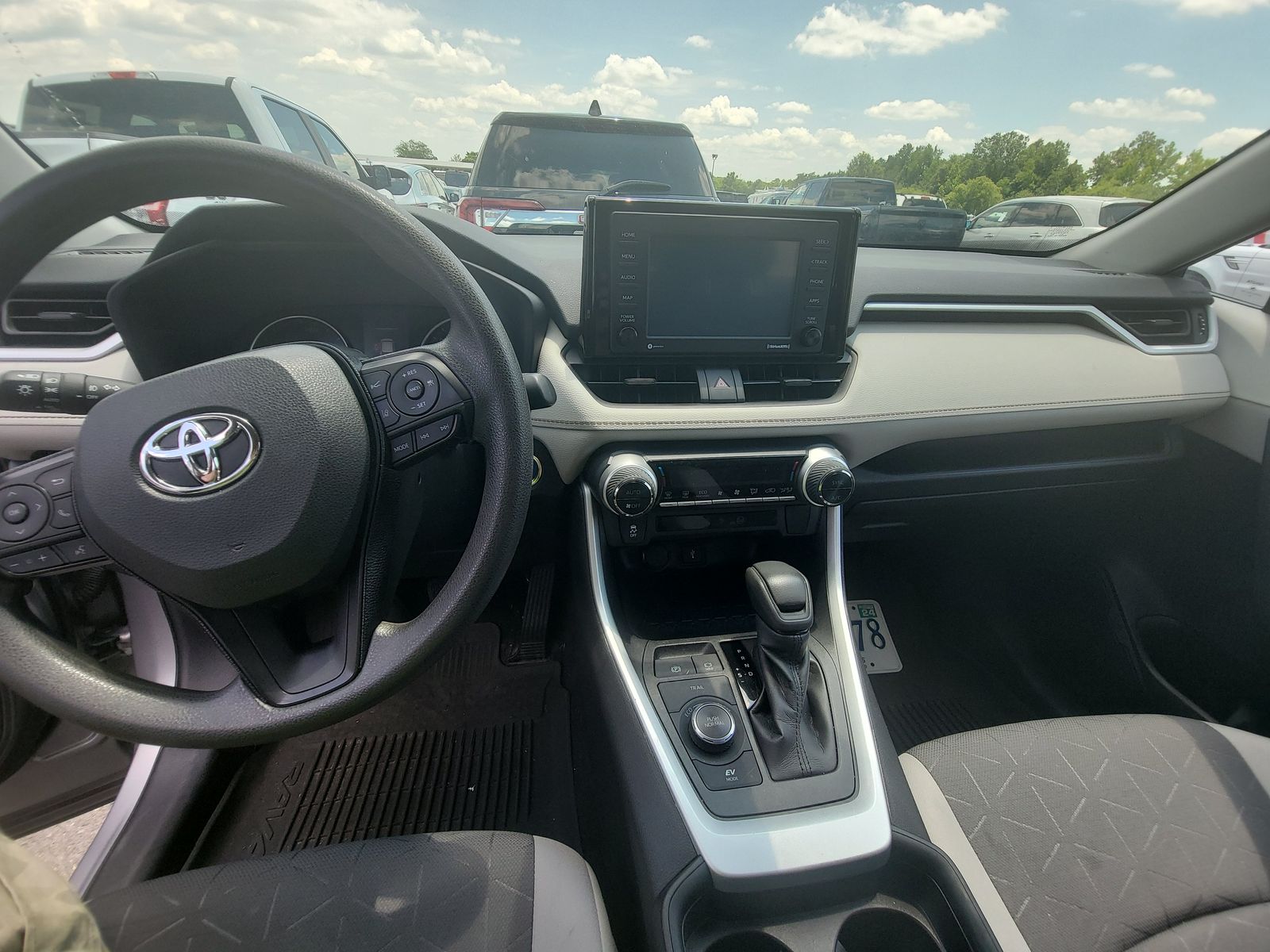 2021 Toyota RAV4 Hybrid XLE AWD