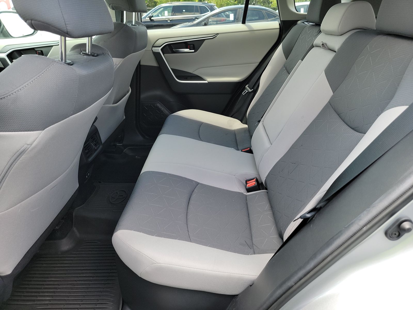 2021 Toyota RAV4 Hybrid XLE AWD