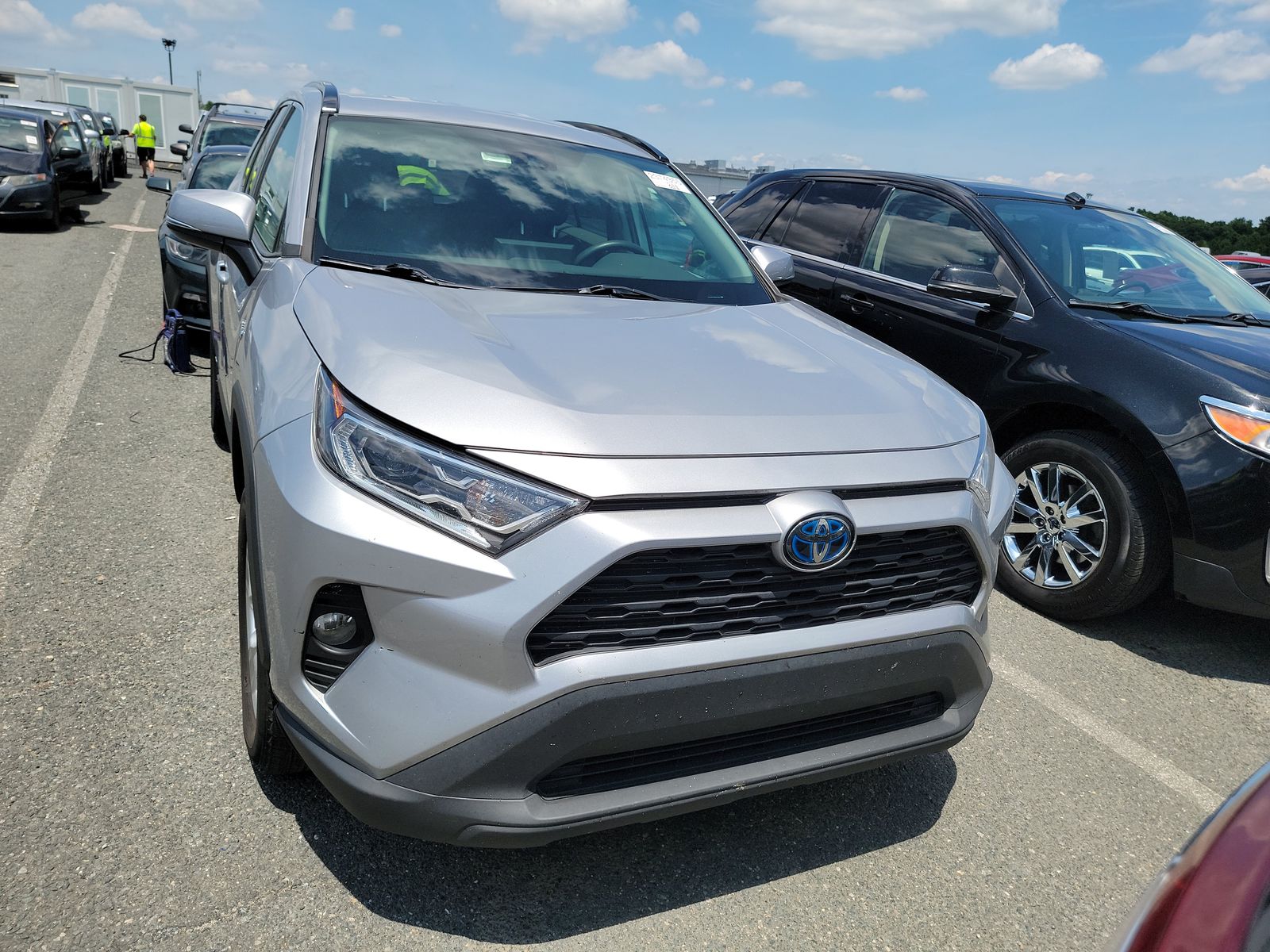 2021 Toyota RAV4 Hybrid XLE AWD