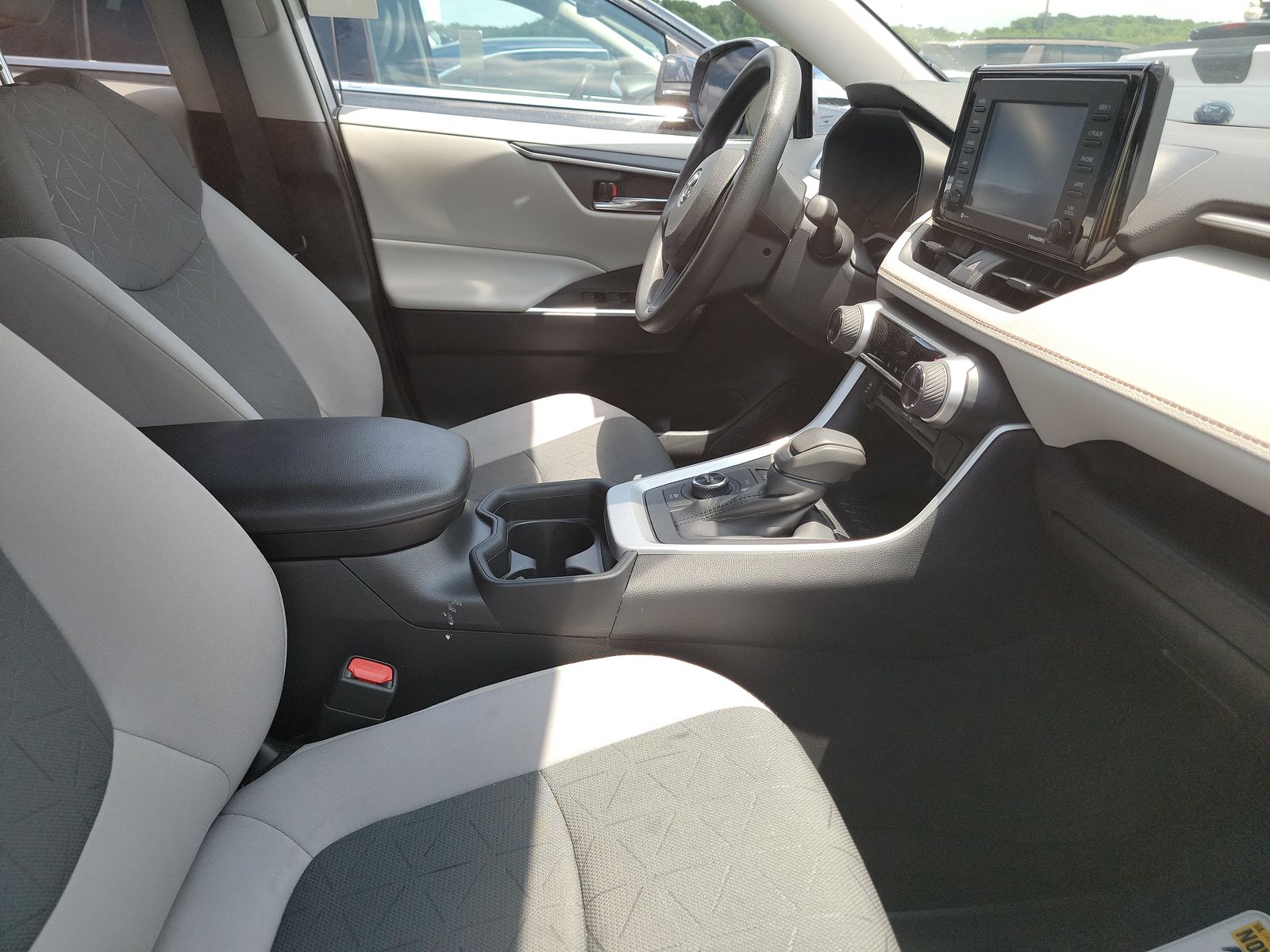 2021 Toyota RAV4 Hybrid XLE AWD
