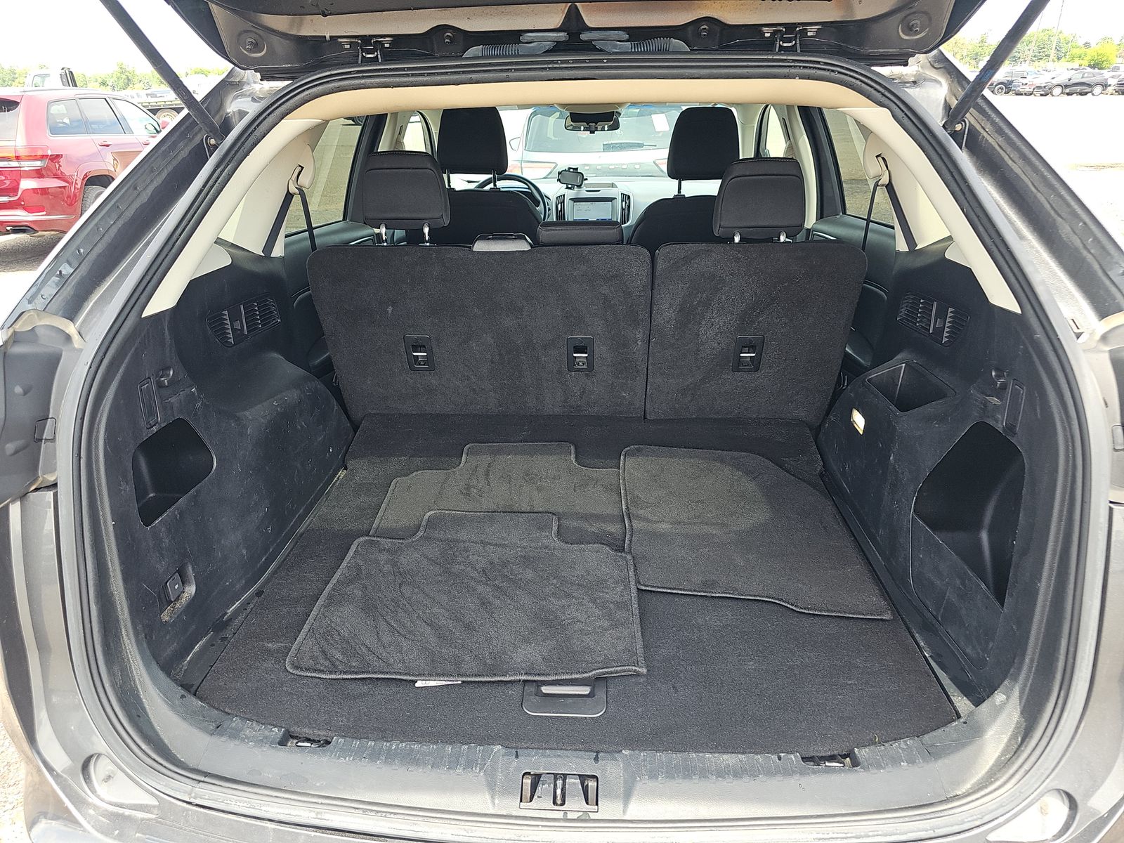 2020 Ford Edge SE FWD