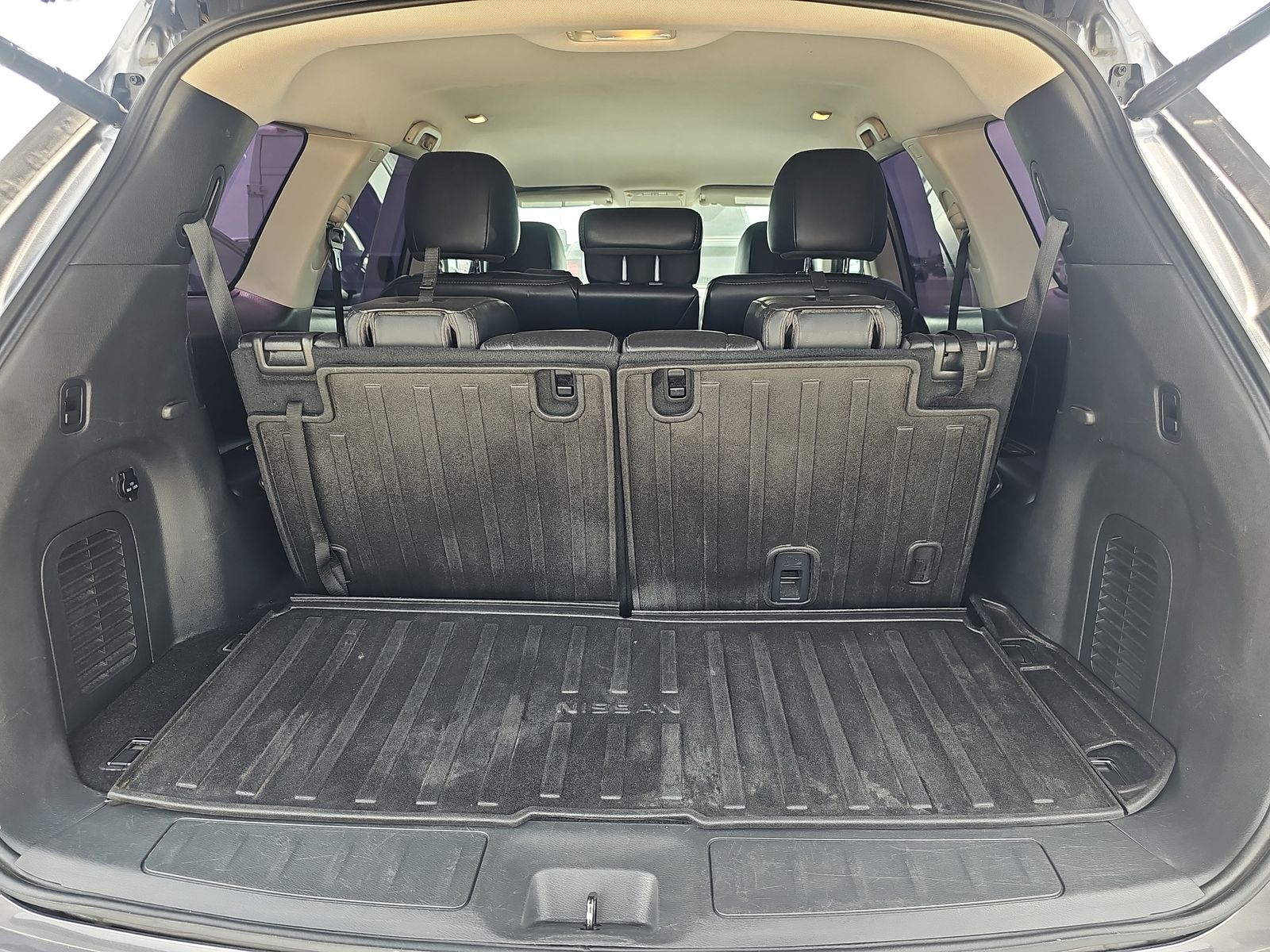 2017 Nissan Pathfinder SL FWD
