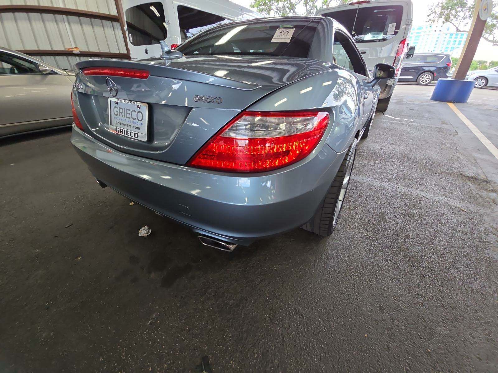 2012 Mercedes-Benz SLK-Class SLK 350 RWD