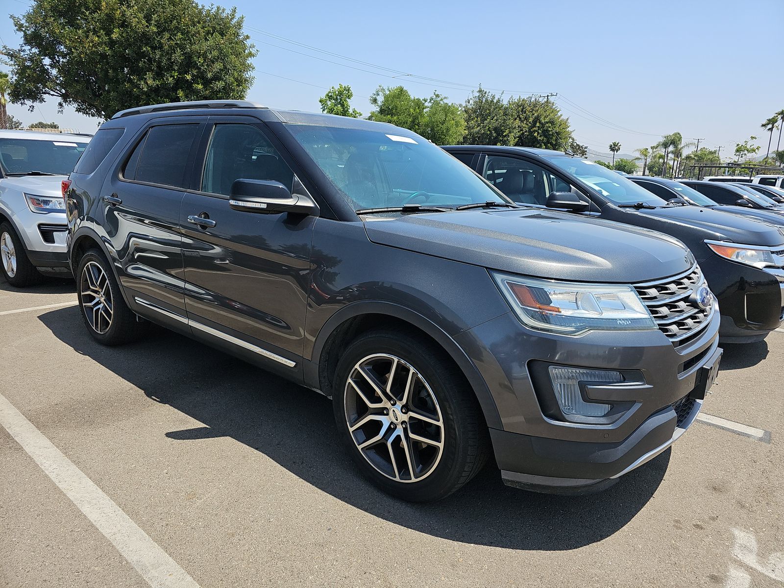 2016 Ford Explorer XLT FWD