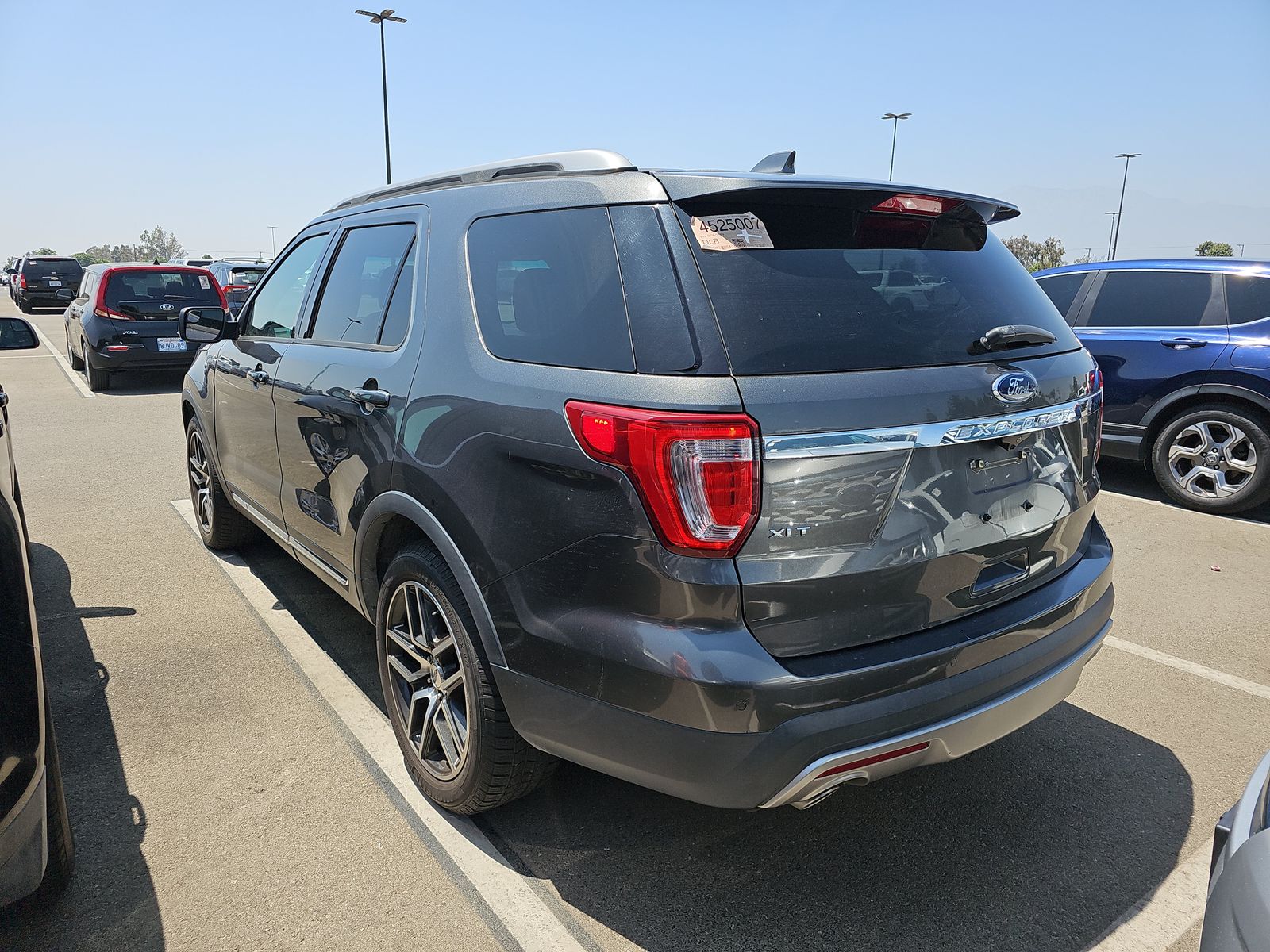 2016 Ford Explorer XLT FWD