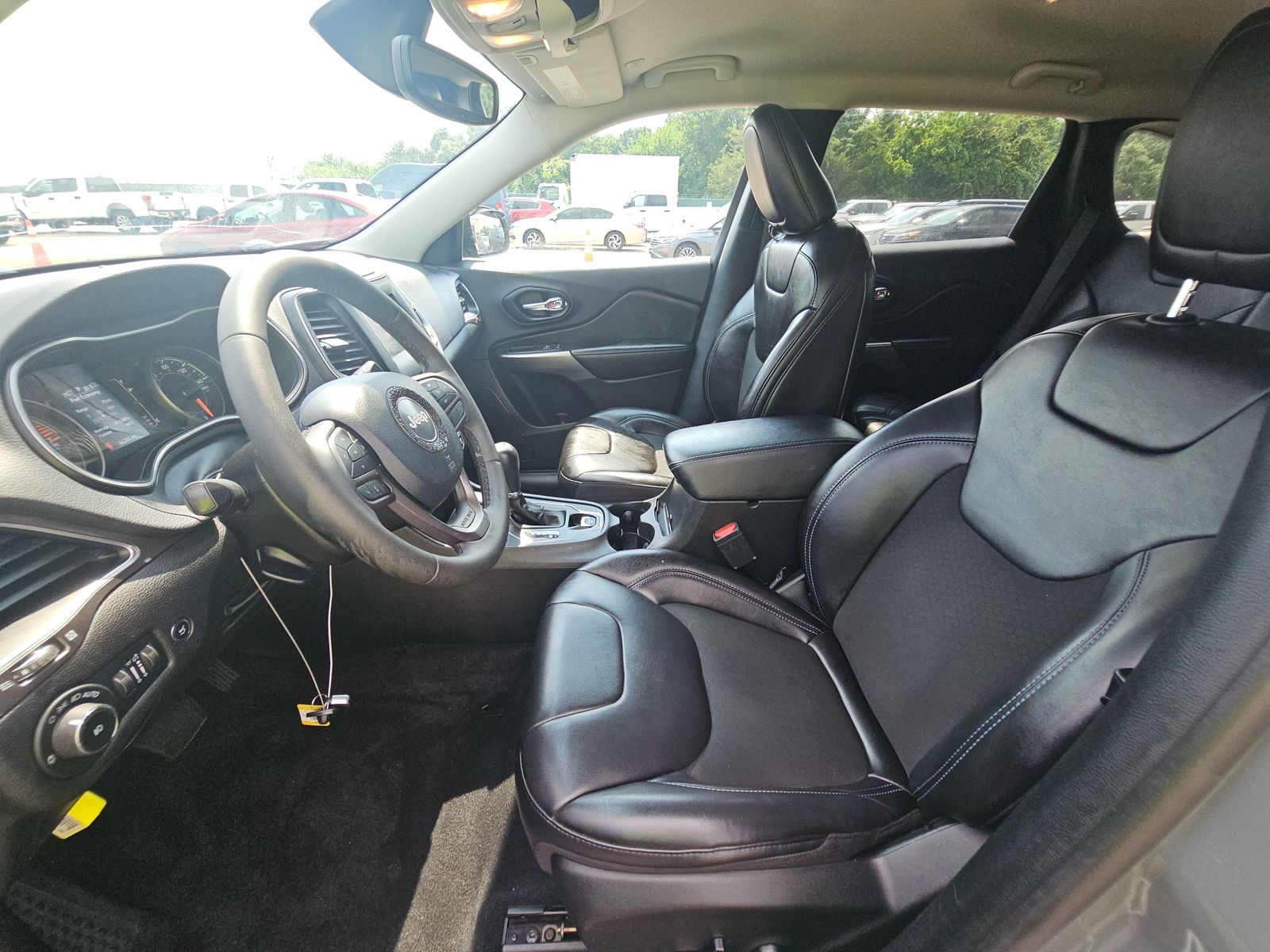 2020 Jeep Cherokee Latitude Plus FWD