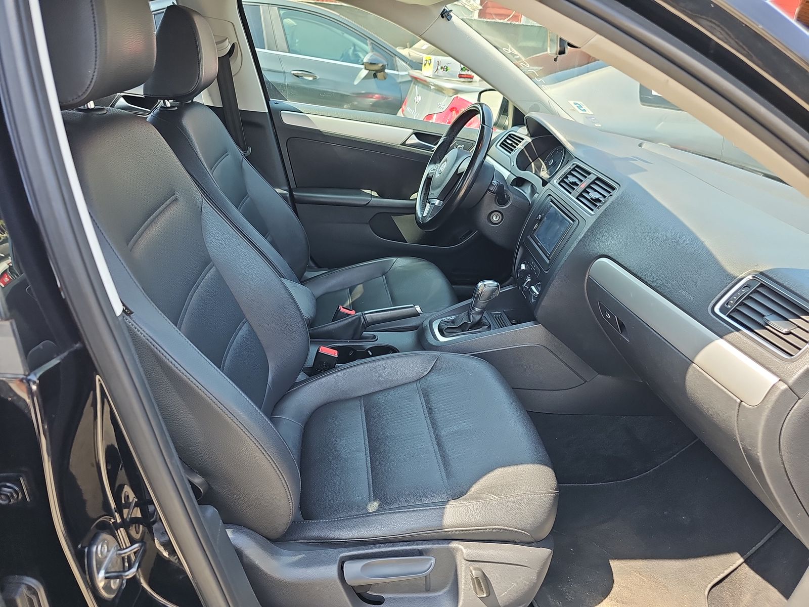 2014 Volkswagen Jetta 1.8T SE FWD