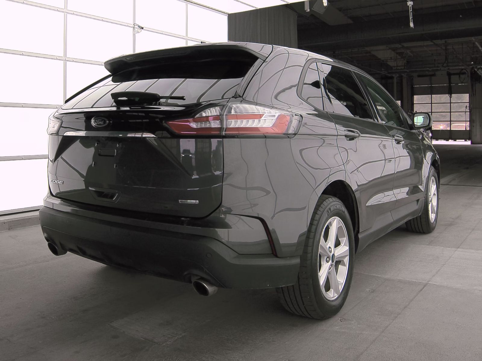 2020 Ford Edge SE FWD