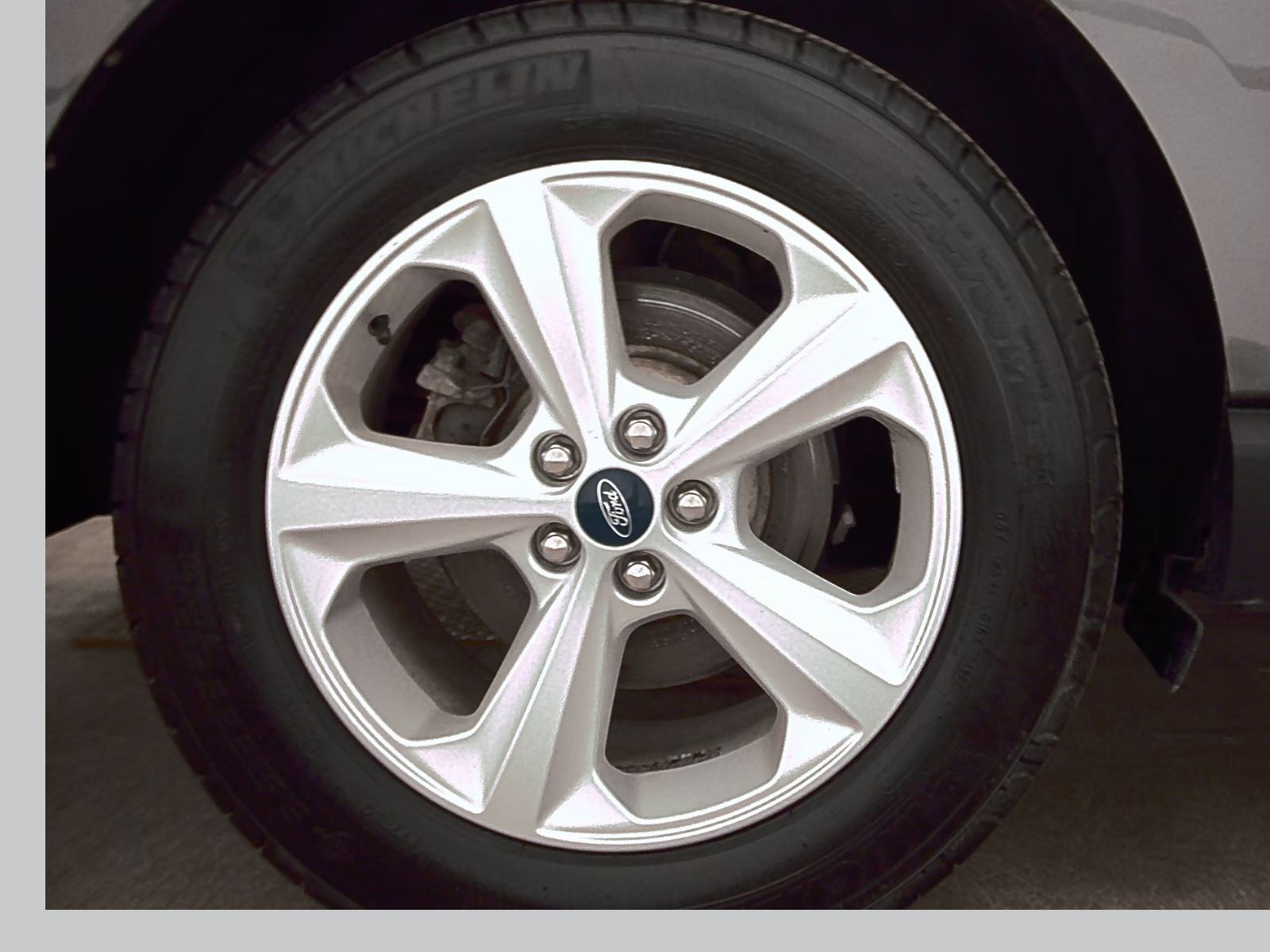 2020 Ford Edge SE FWD