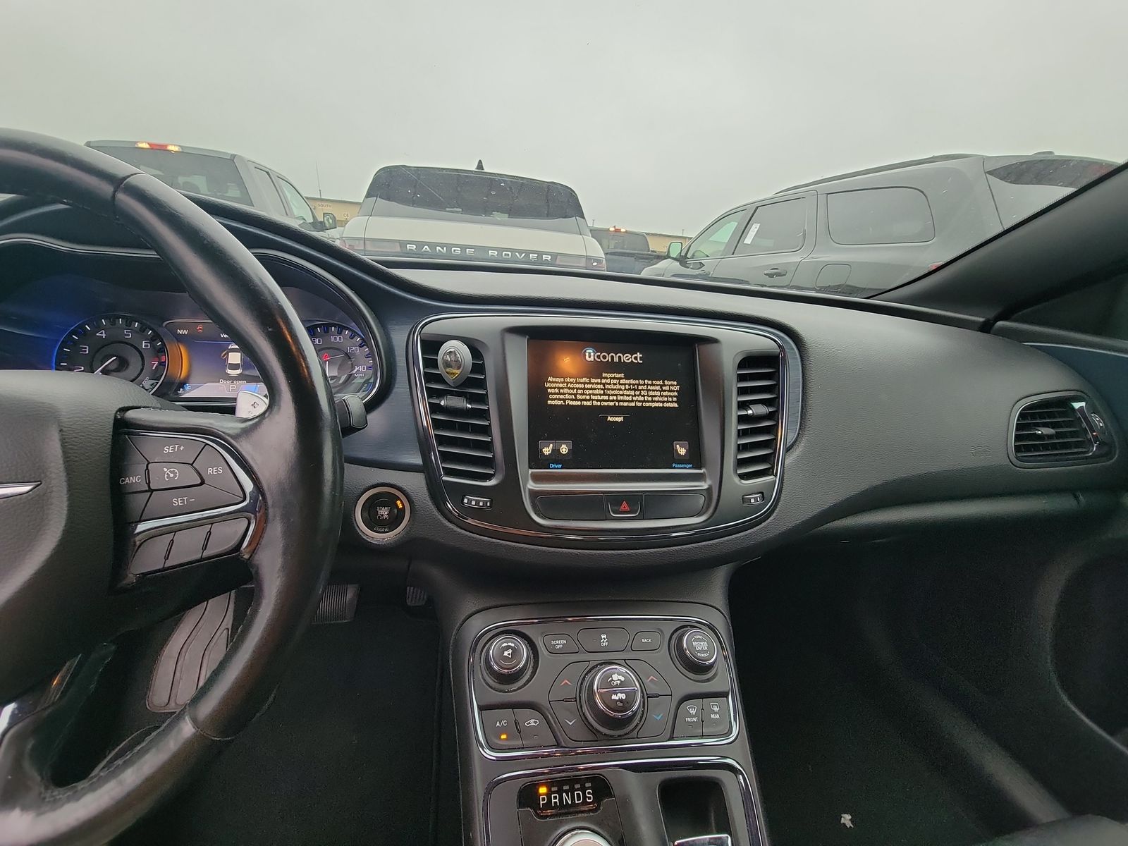 2016 Chrysler 200 S FWD