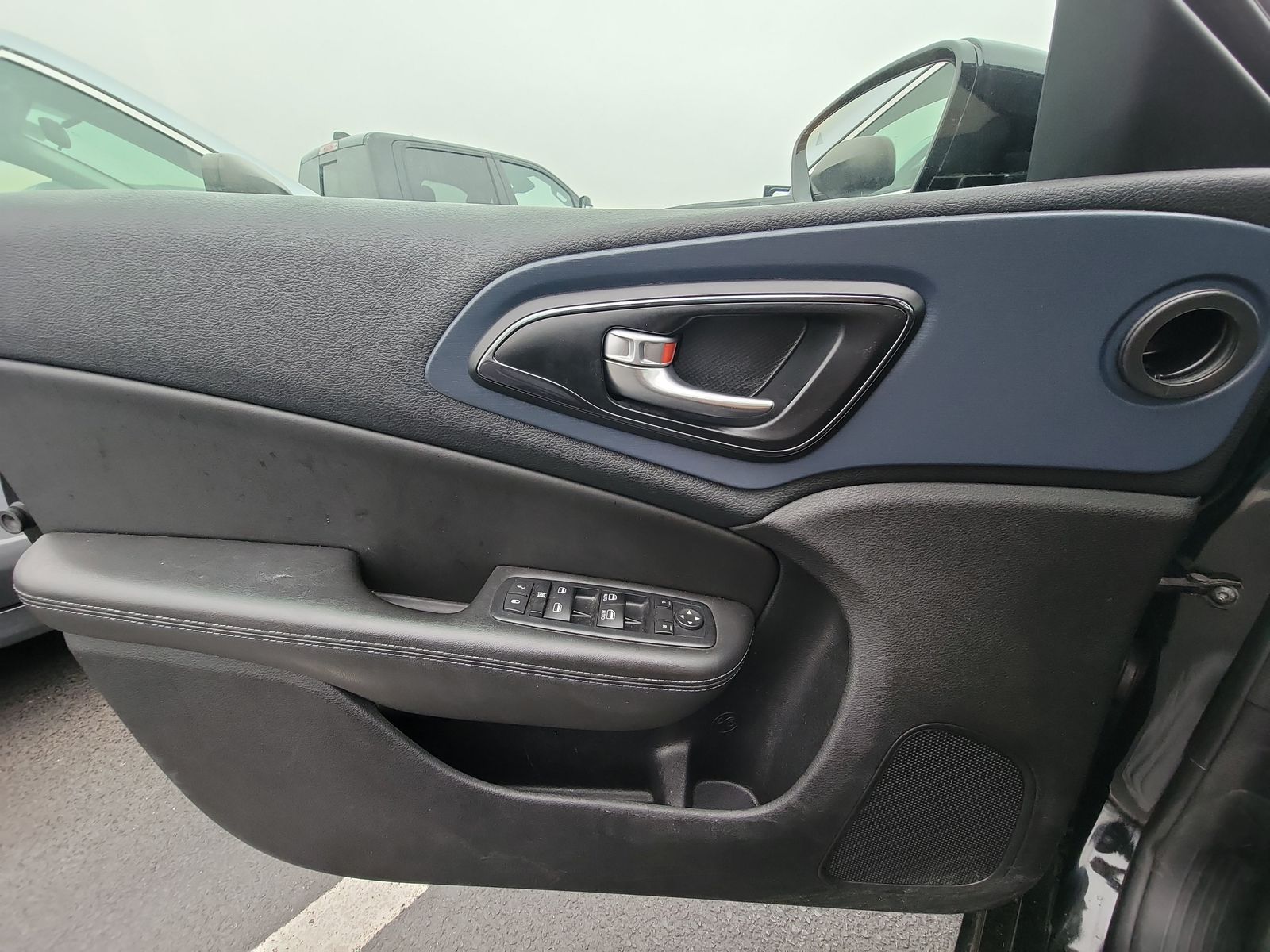 2016 Chrysler 200 S FWD