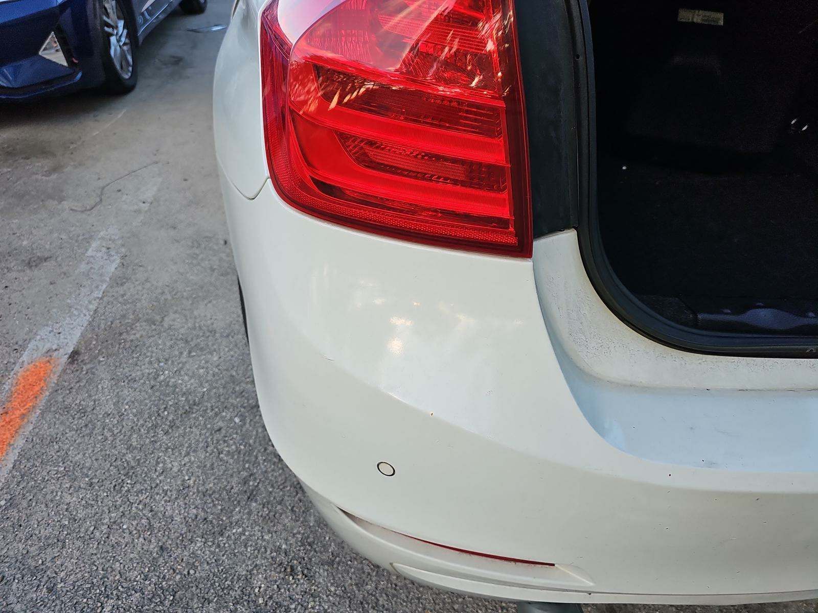 2014 BMW 3 Series 320i xDrive AWD