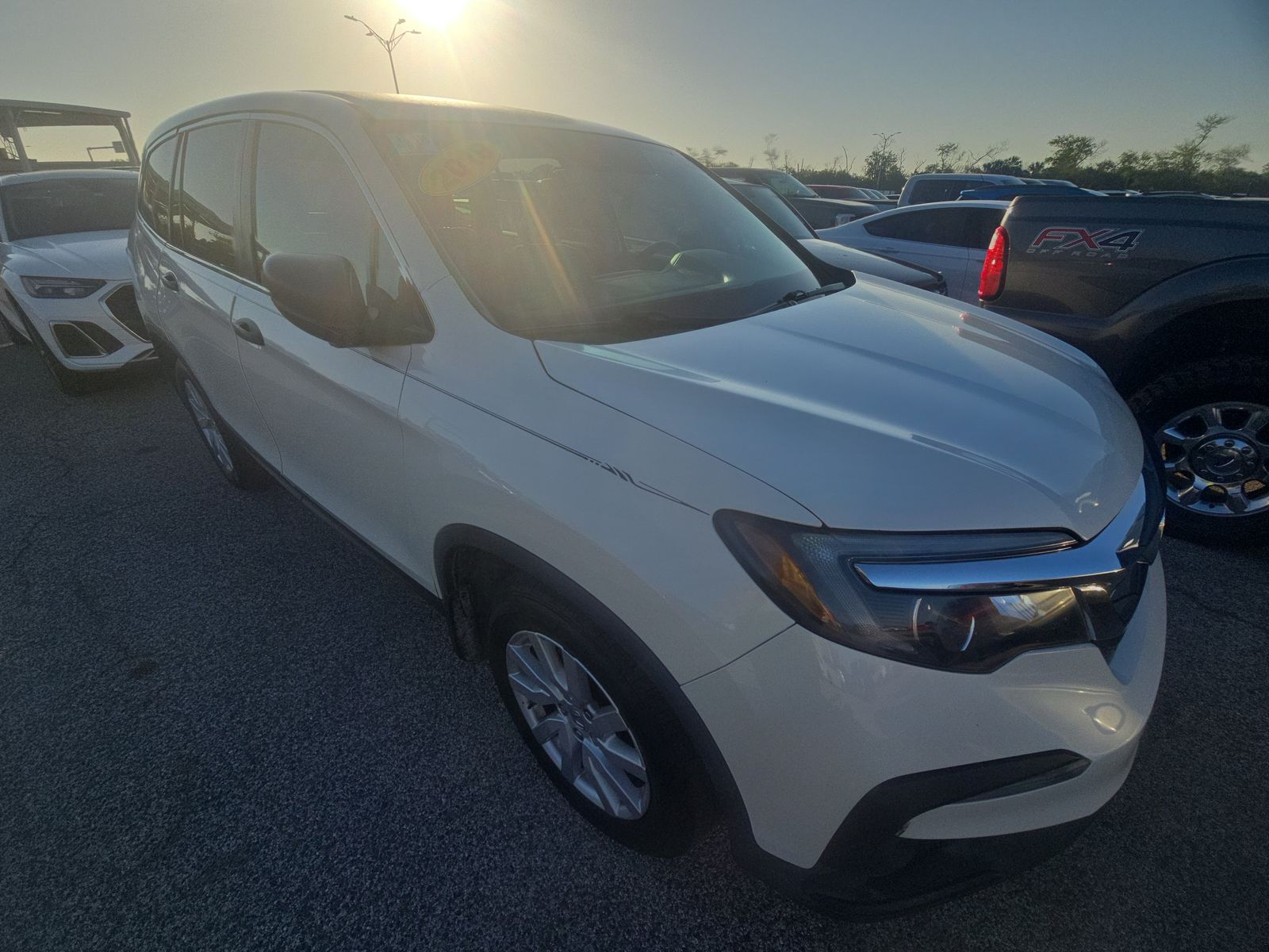 2019 Honda Pilot LX FWD