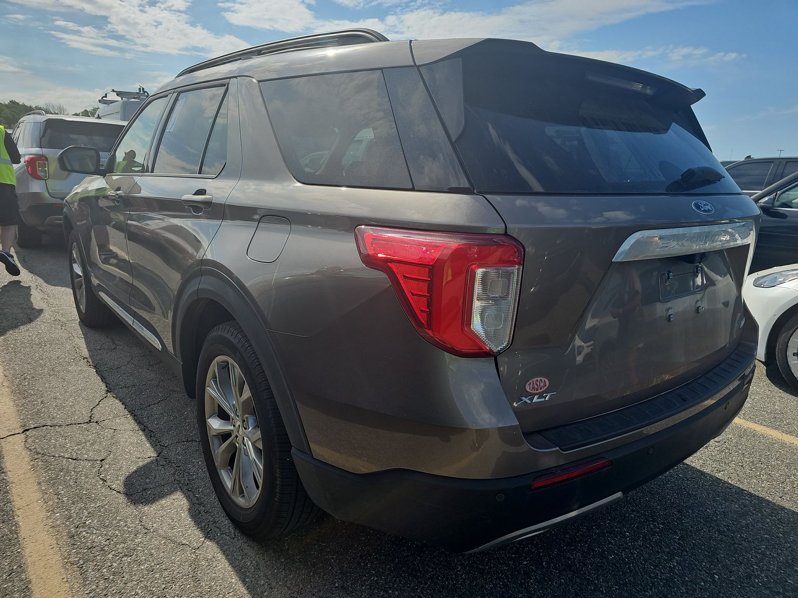 2021 Ford Explorer XLT AWD