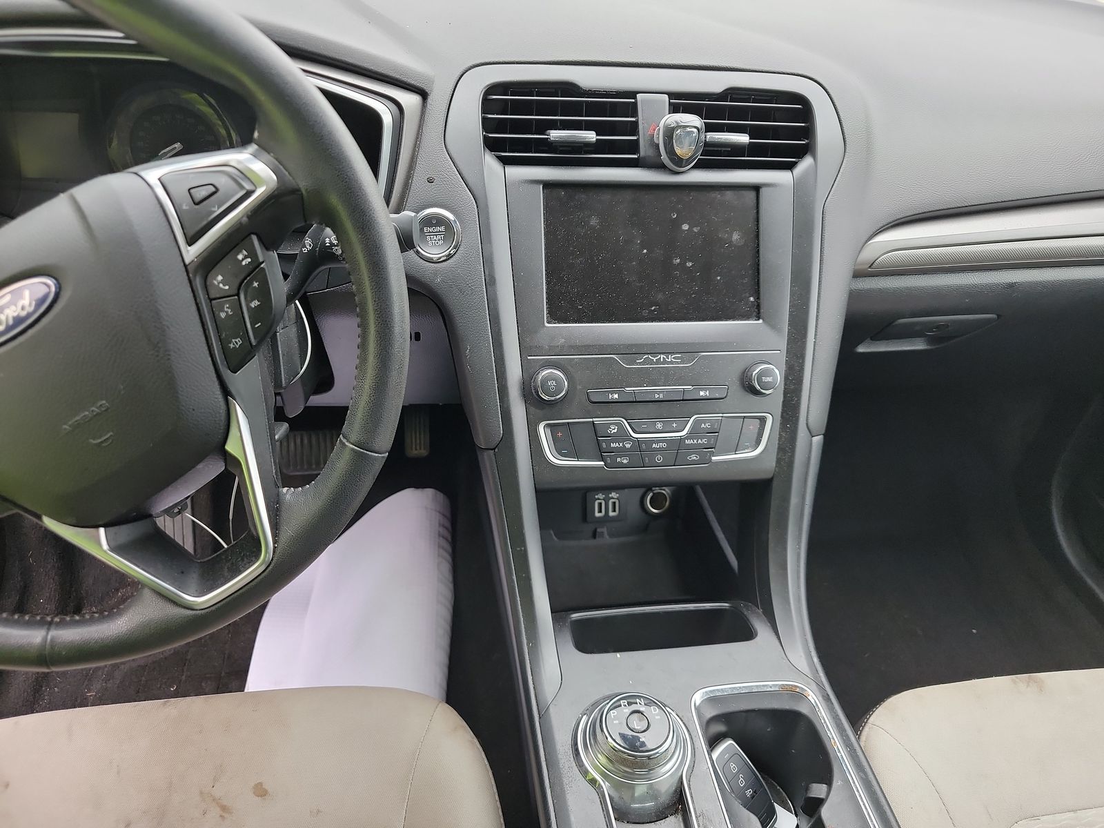 2020 Ford Fusion SE FWD