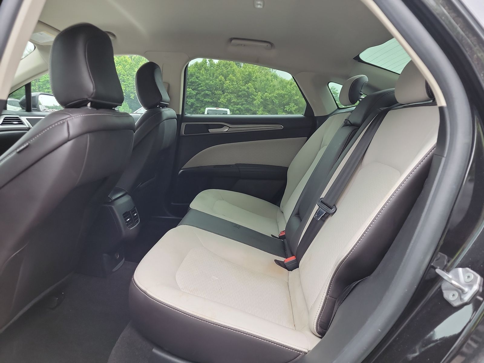 2020 Ford Fusion SE FWD