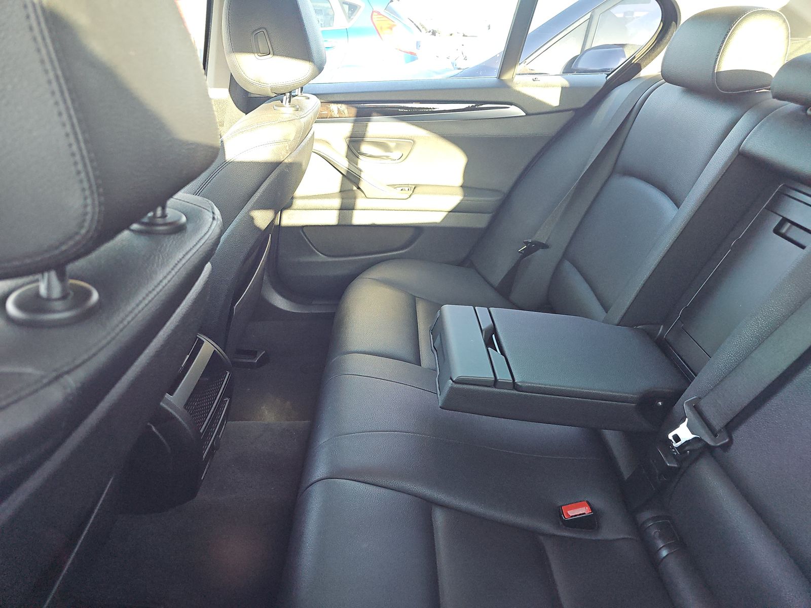 2016 BMW 5 Series 528i RWD