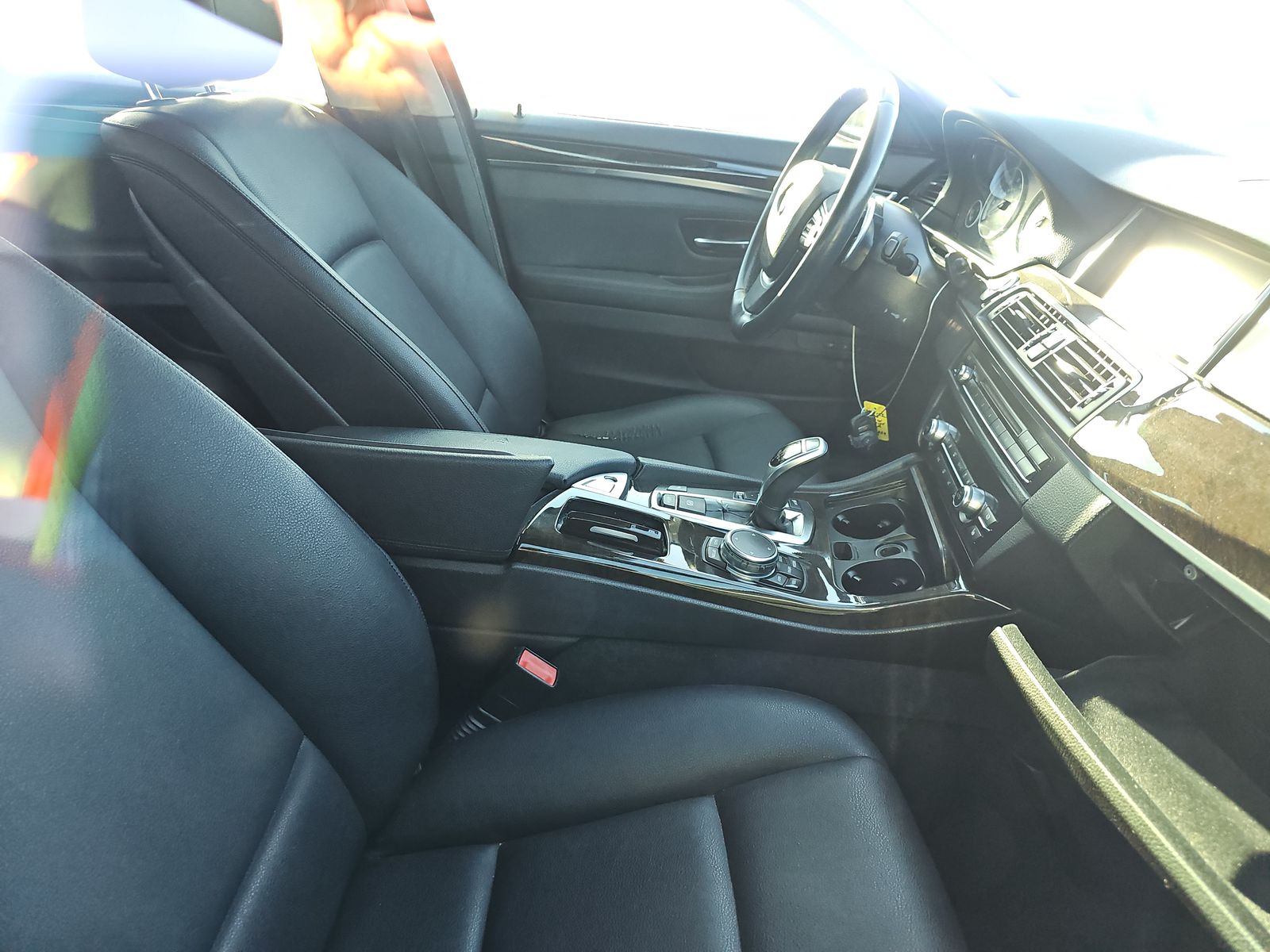 2016 BMW 5 Series 528i RWD
