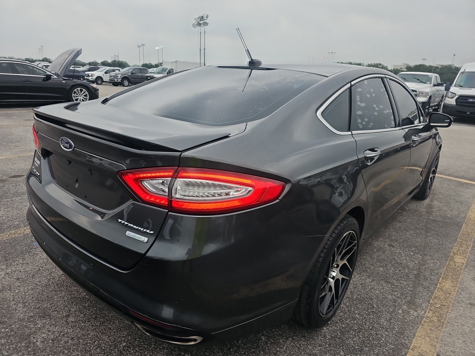 2016 Ford Fusion Titanium FWD