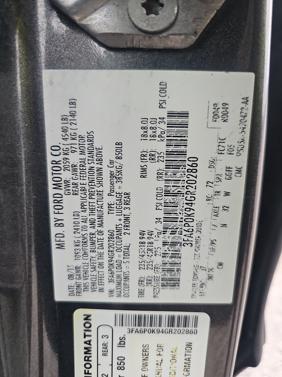 2016 Ford Fusion Titanium FWD