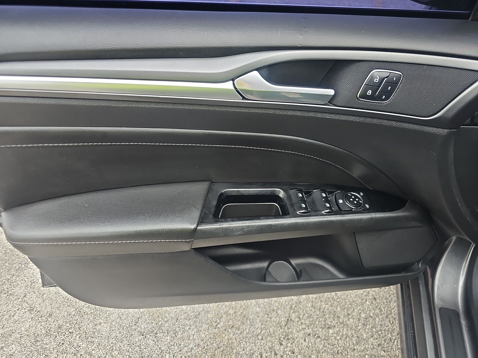 2016 Ford Fusion Titanium FWD