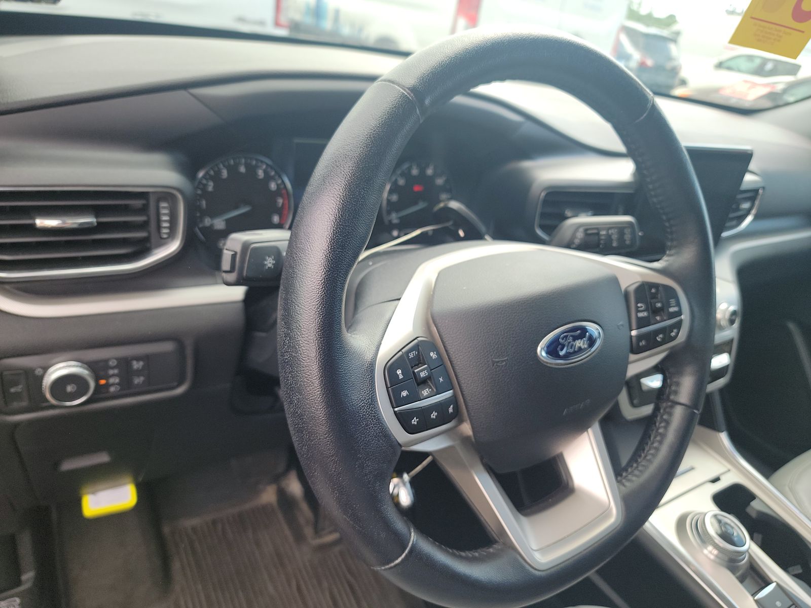 2021 Ford Explorer XLT AWD