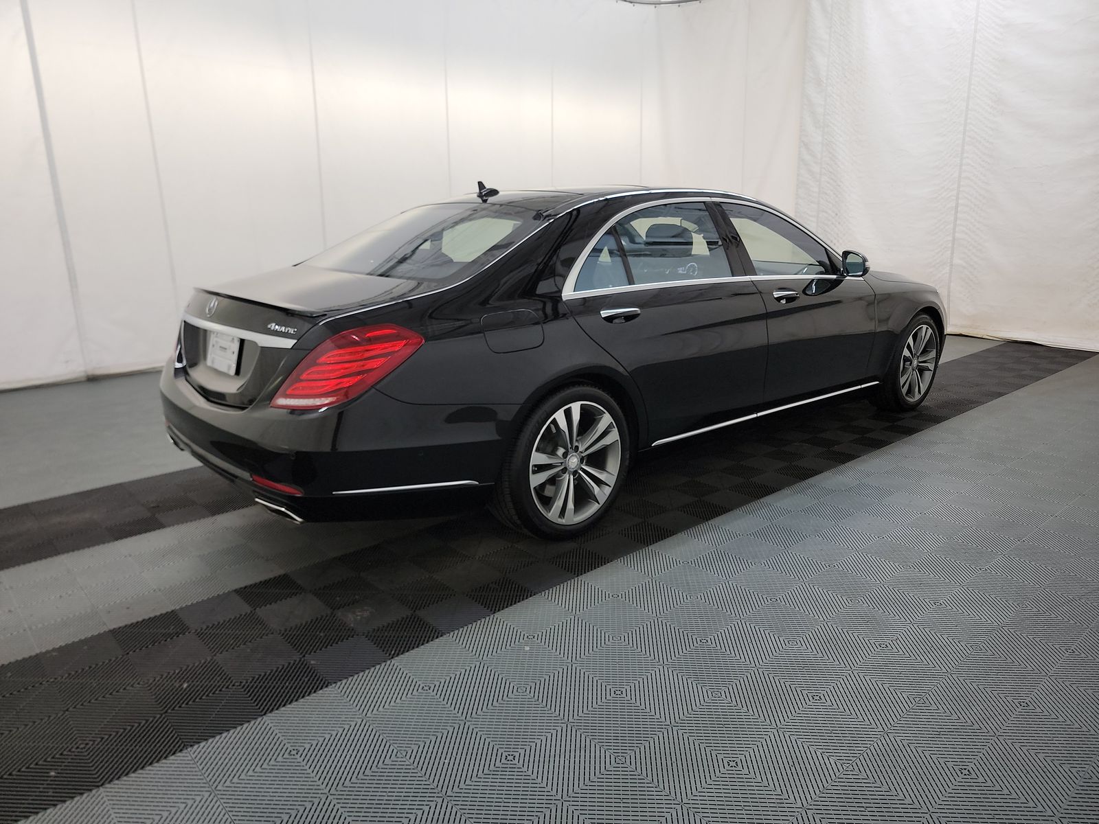 2014 Mercedes-Benz S-Class S 550 AWD