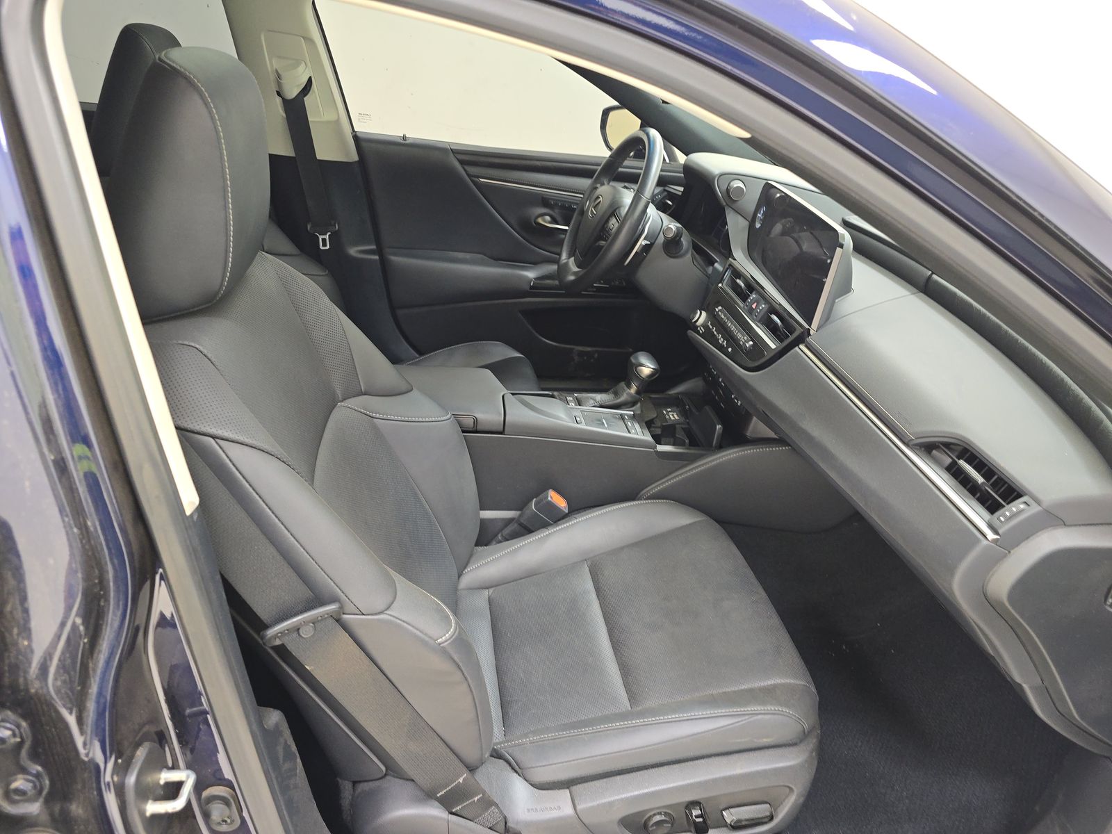 2022 Lexus ES ES 300h FWD