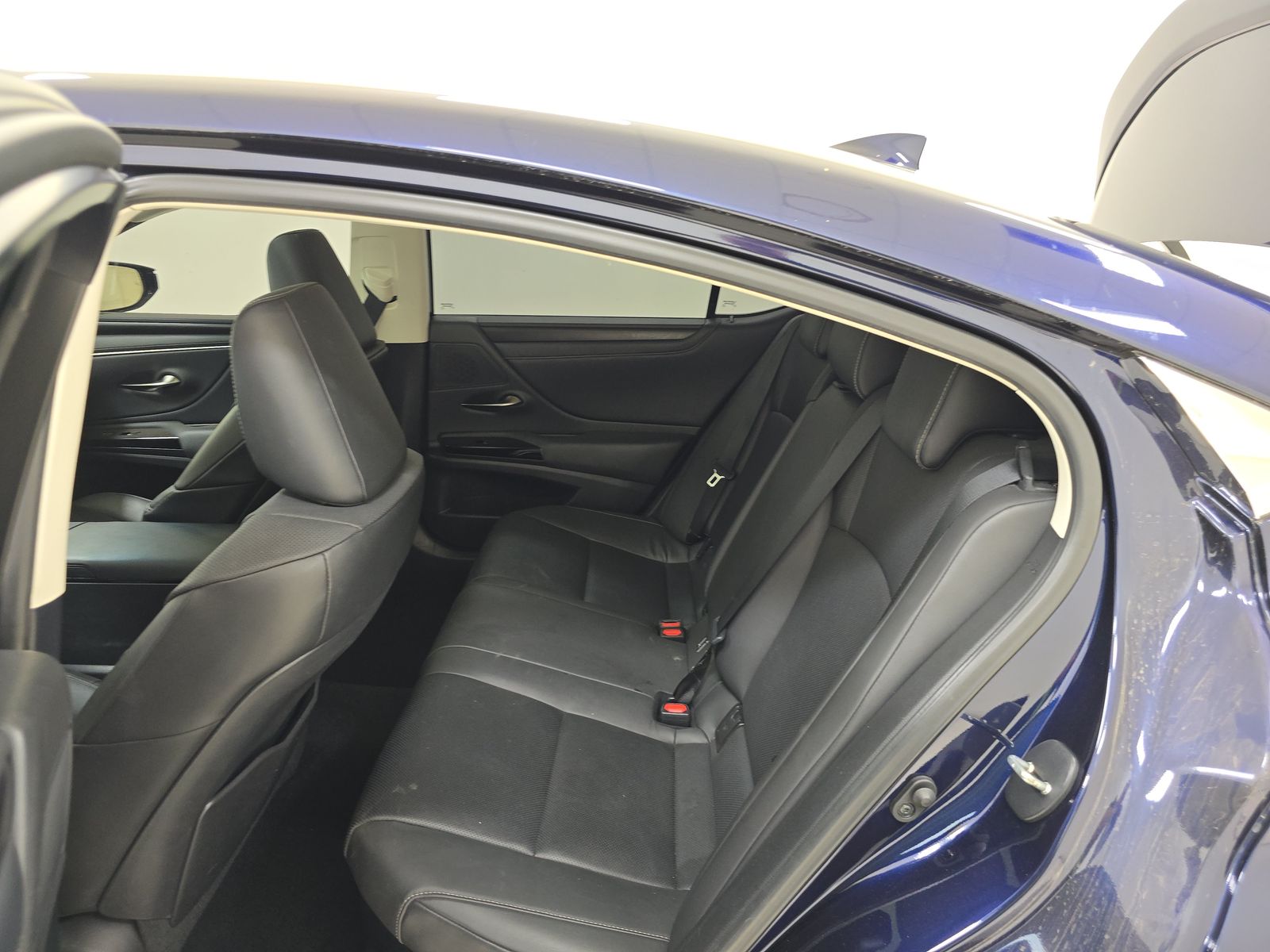 2022 Lexus ES ES 300h FWD
