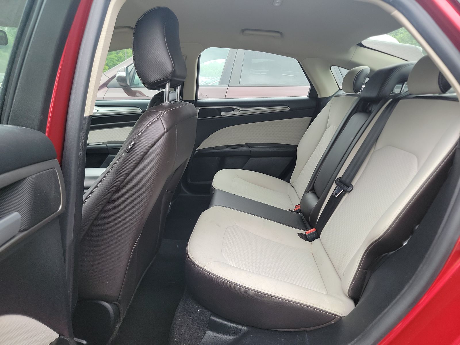 2020 Ford Fusion SE FWD