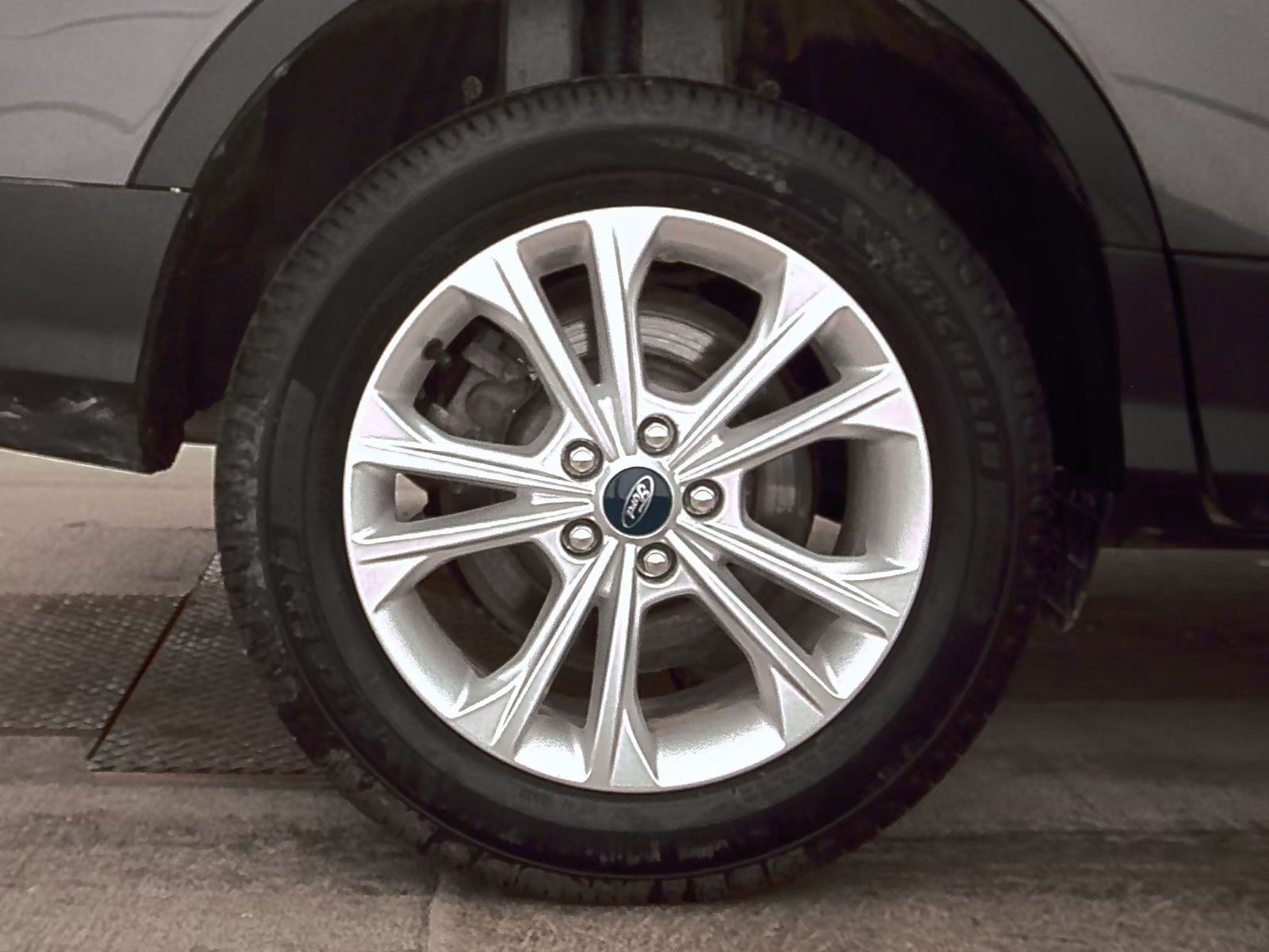 2019 Ford Escape SE FWD