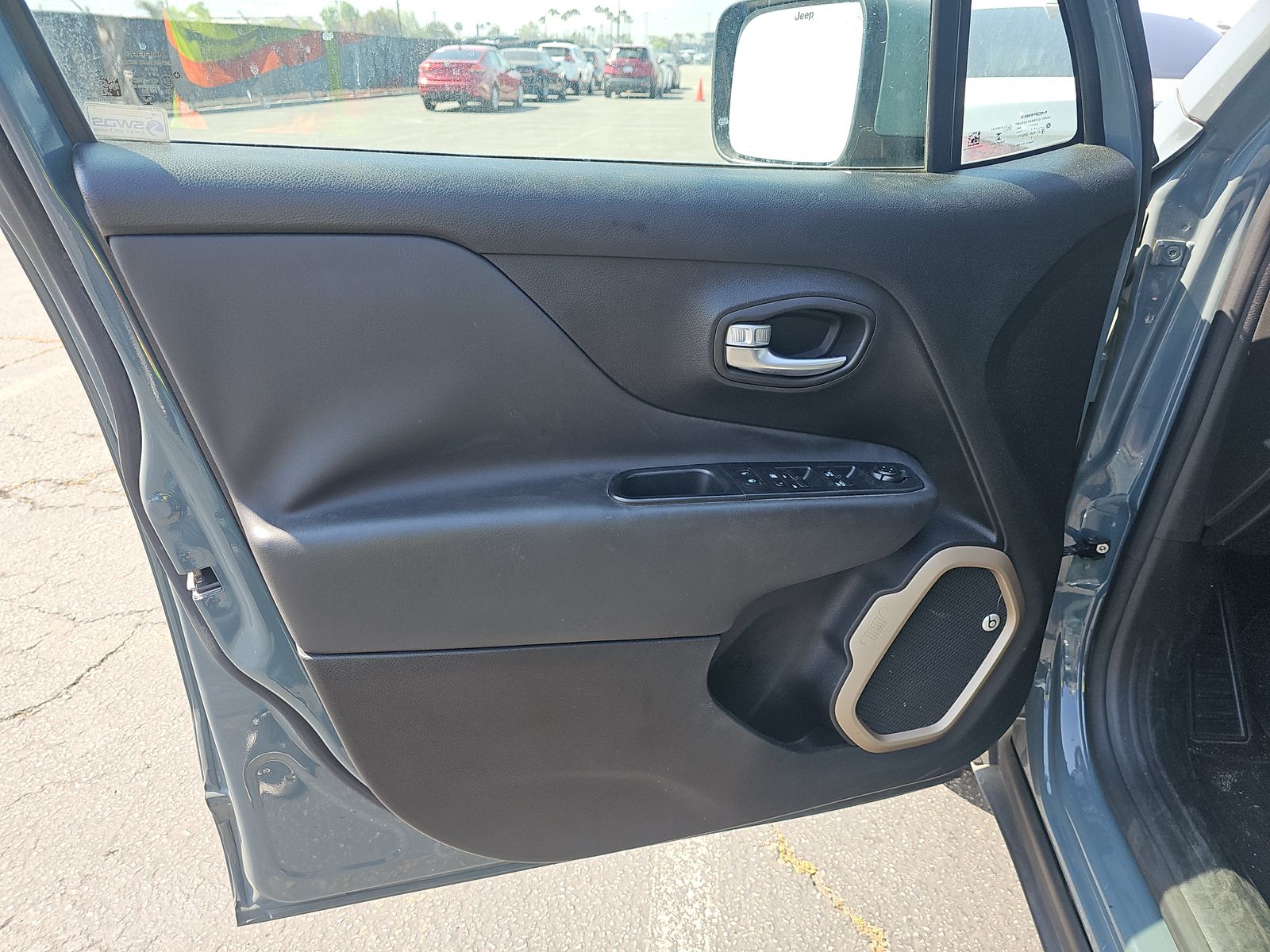 2016 Jeep Renegade Latitude 75th Anniversary Edition FWD