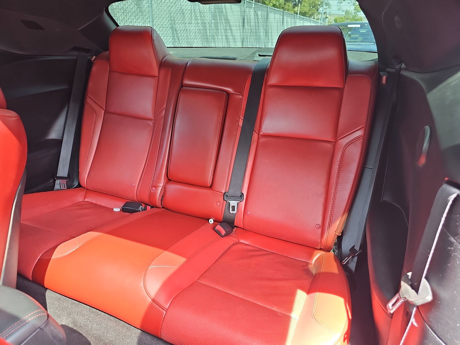 2016 Dodge Challenger SXT Plus RWD