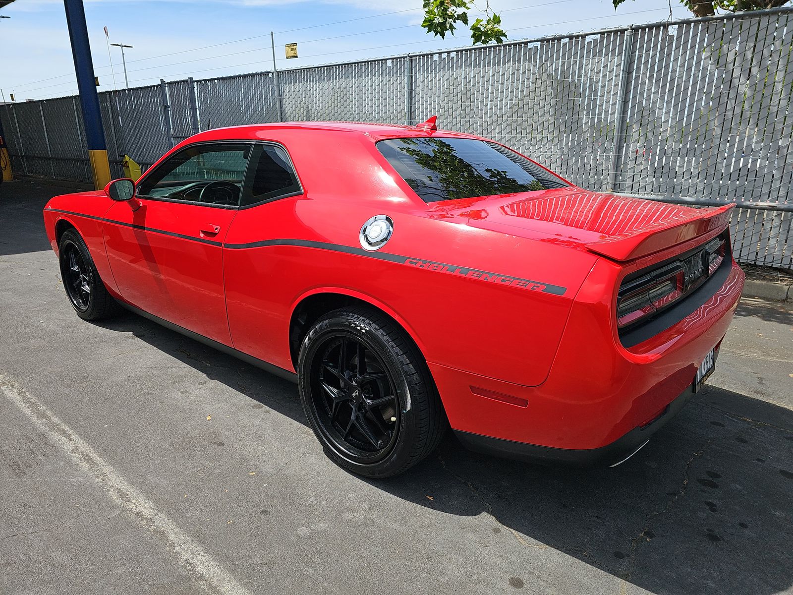 2016 Dodge Challenger SXT Plus RWD