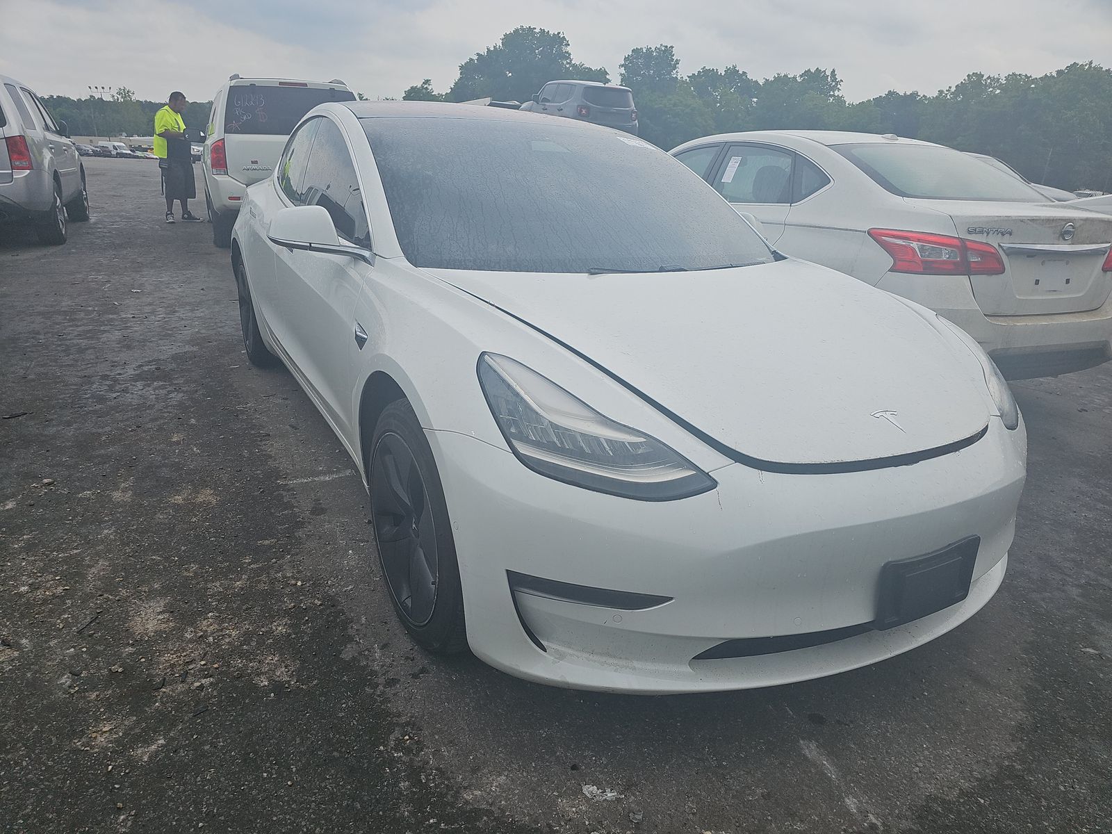 2018 Tesla Model 3 Mid Range RWD