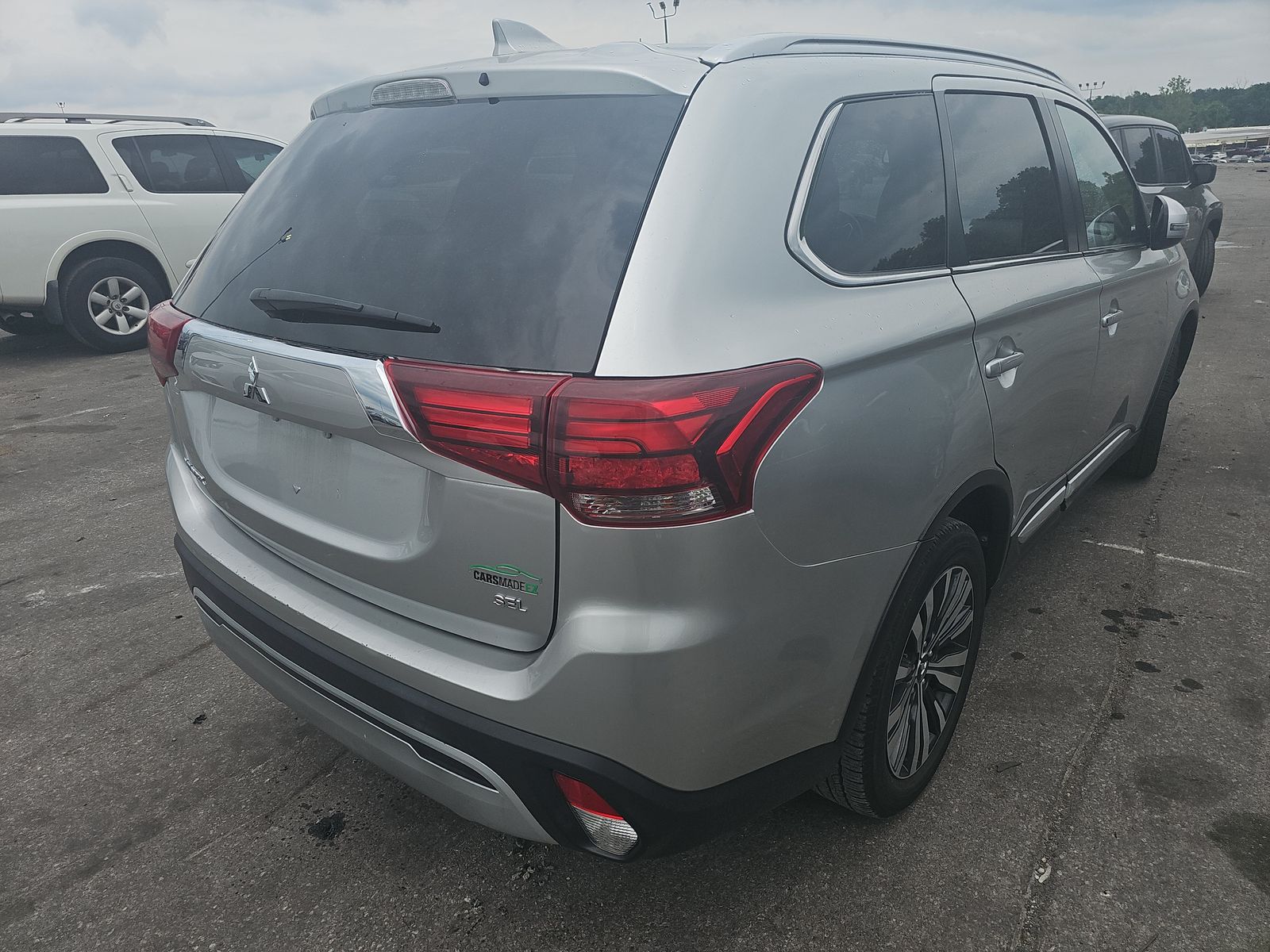 2020 Mitsubishi Outlander SEL FWD