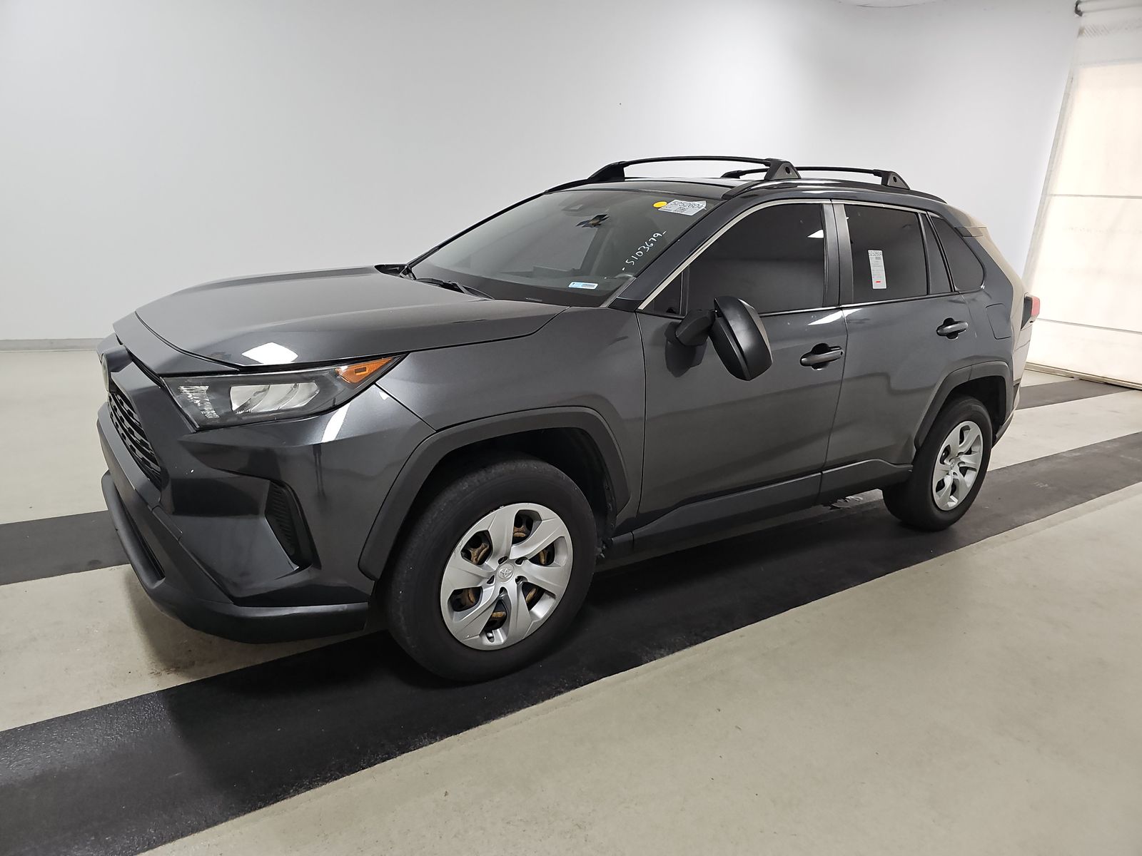 2019 Toyota RAV4 LE FWD