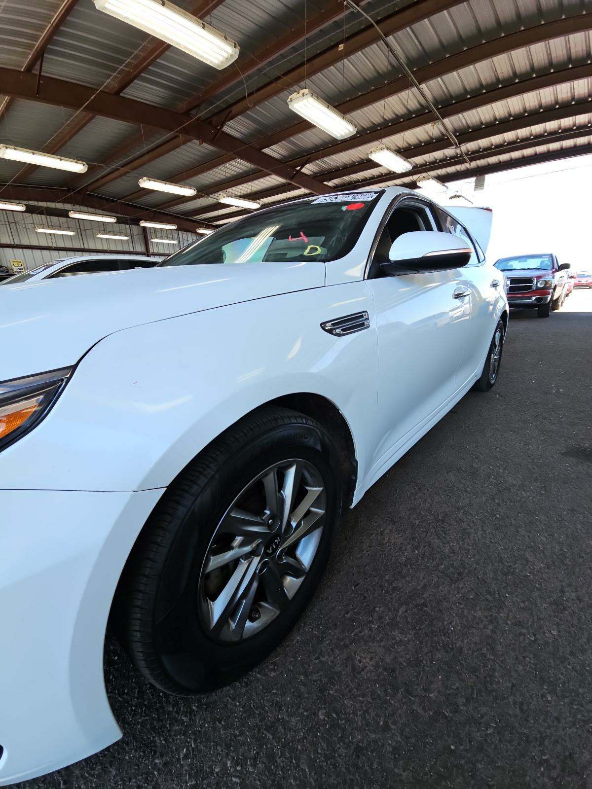 2019 Kia Optima LX FWD