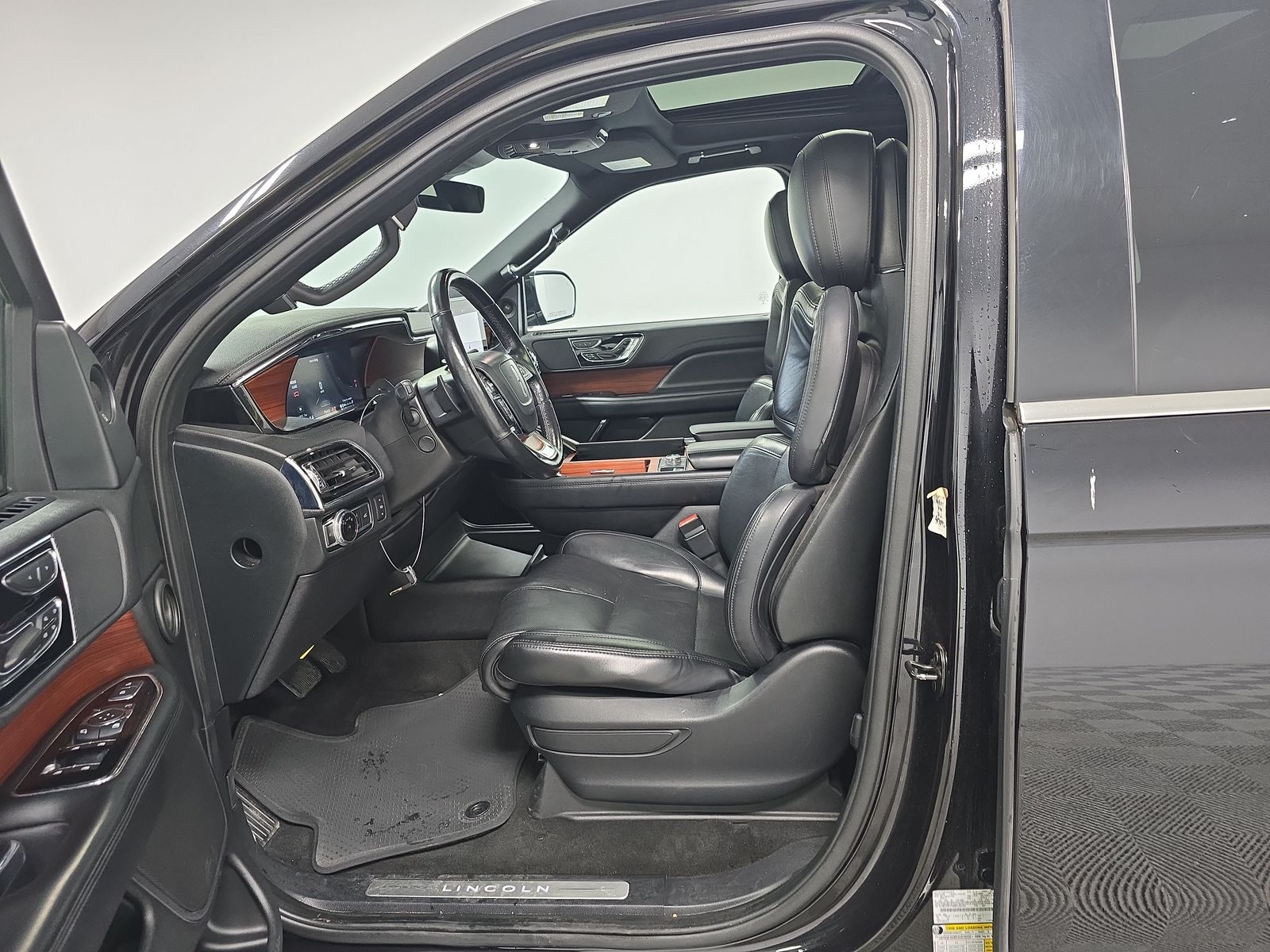 2021 Lincoln Navigator L Reserve RWD