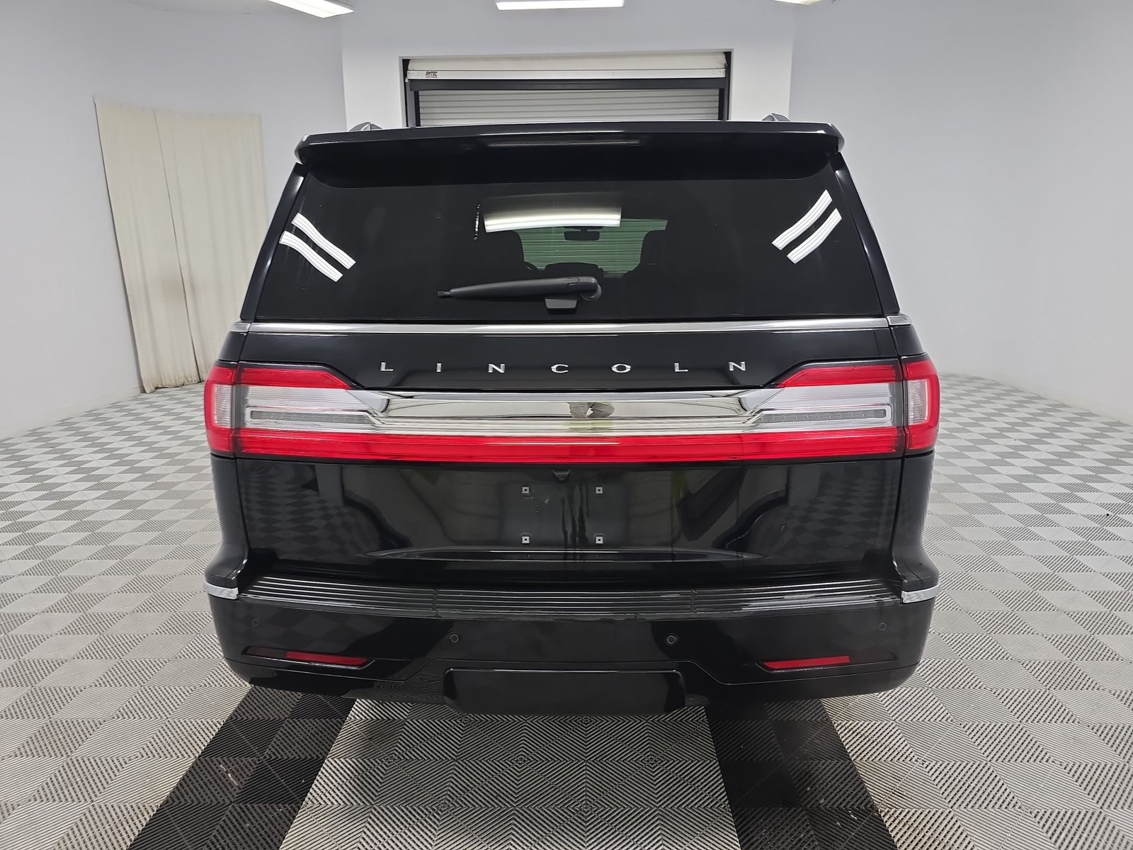 2021 Lincoln Navigator L Reserve RWD