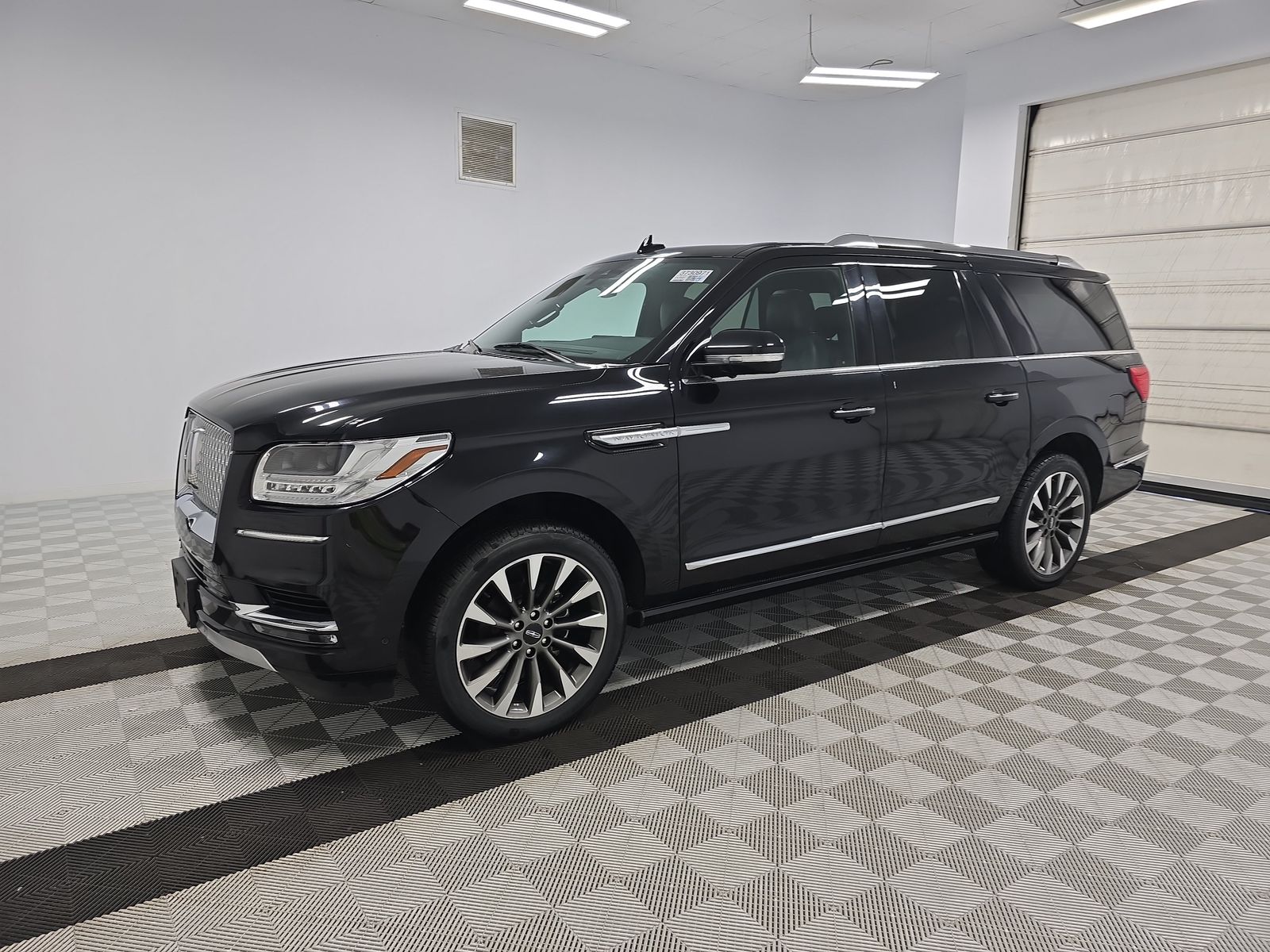 2021 Lincoln Navigator L Reserve RWD