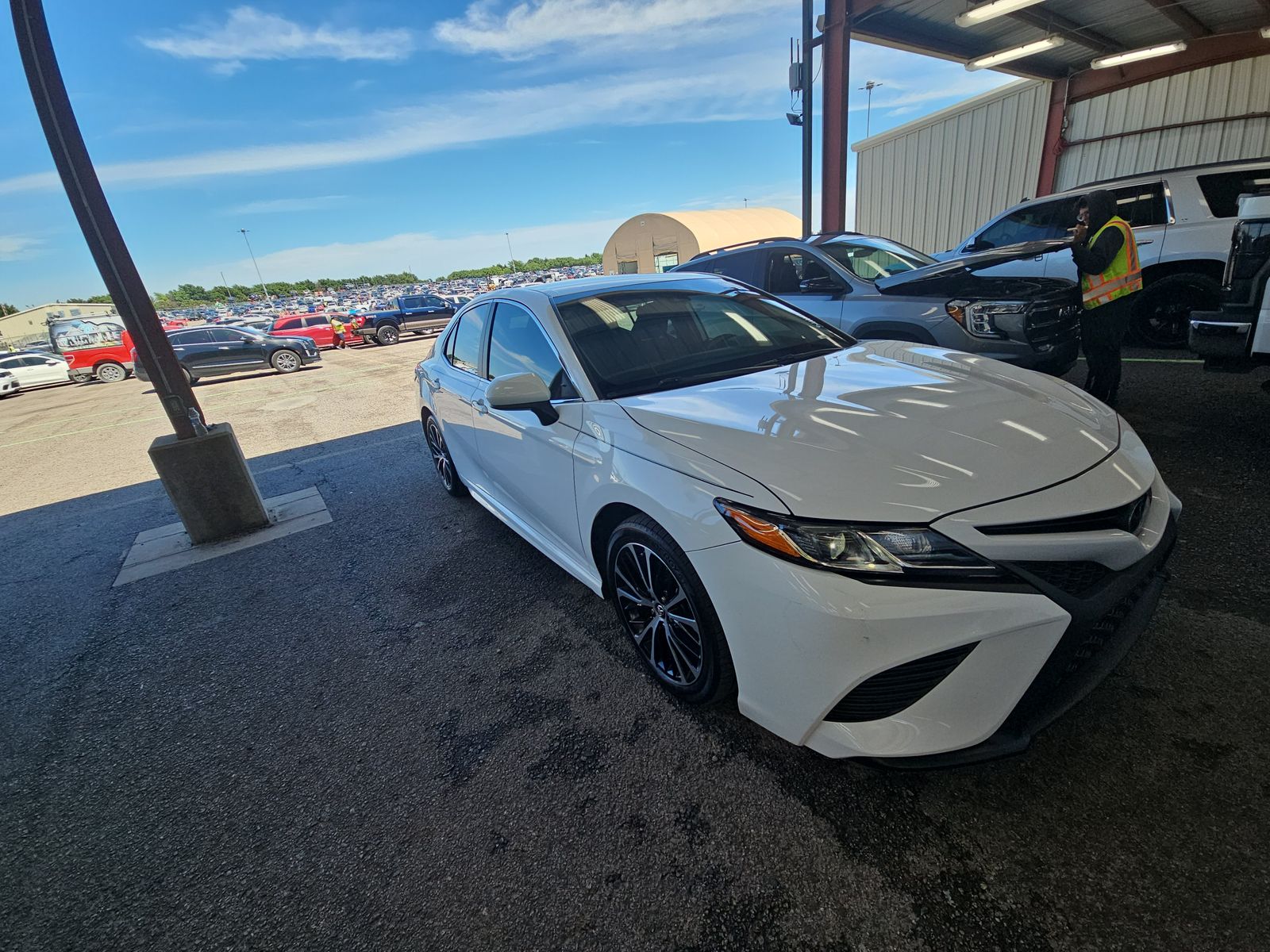 2019 Toyota Camry SE FWD