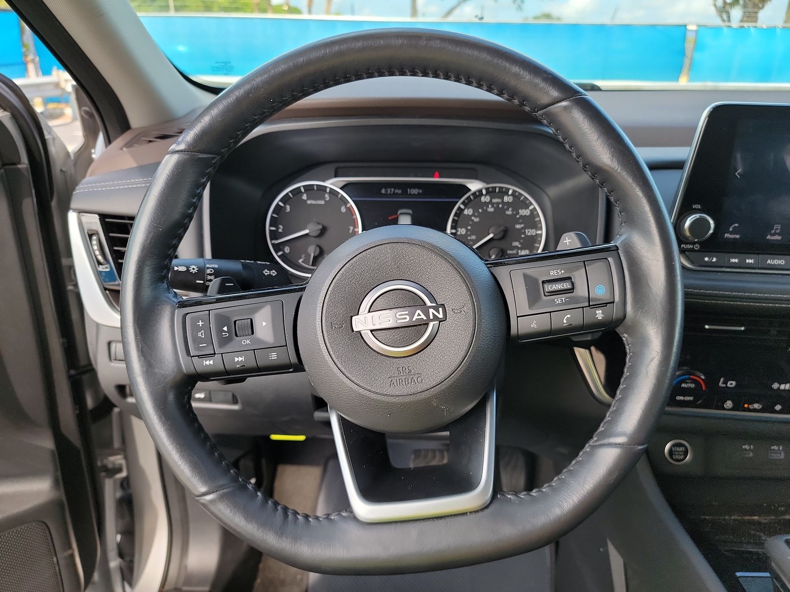 2022 Nissan Rogue SV FWD