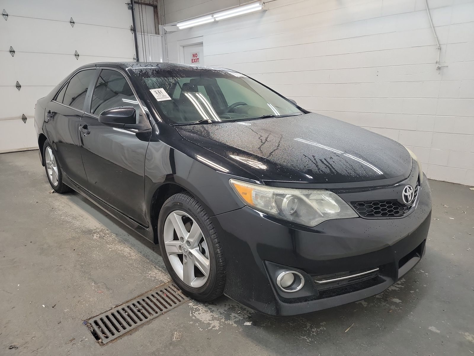 2013 Toyota Camry SE FWD